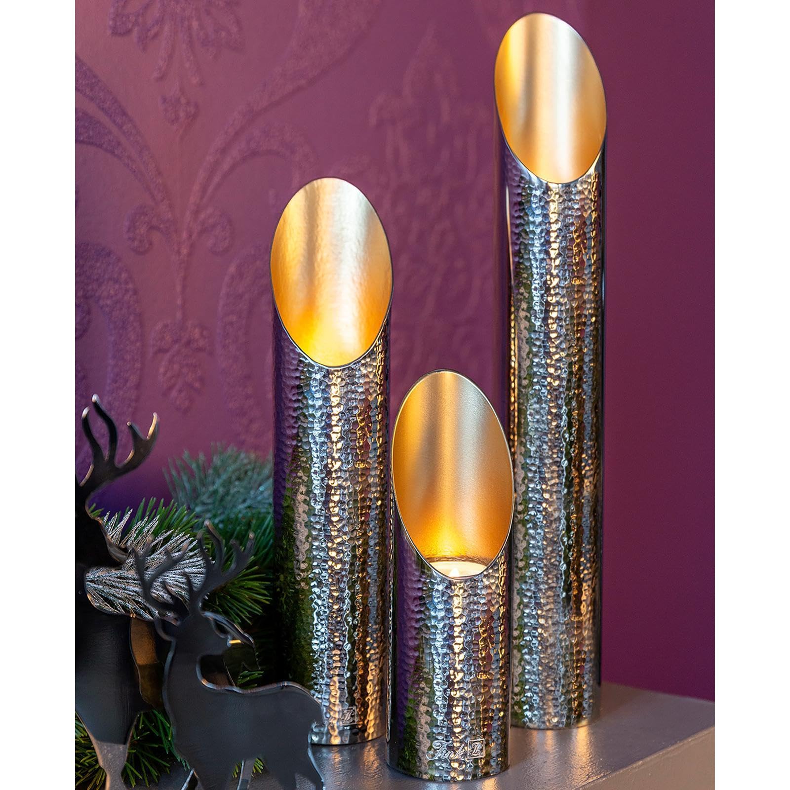 Fink gehämmerter Design-Teelichthalter 30 cm silberner Aluminium Kerzenhalter