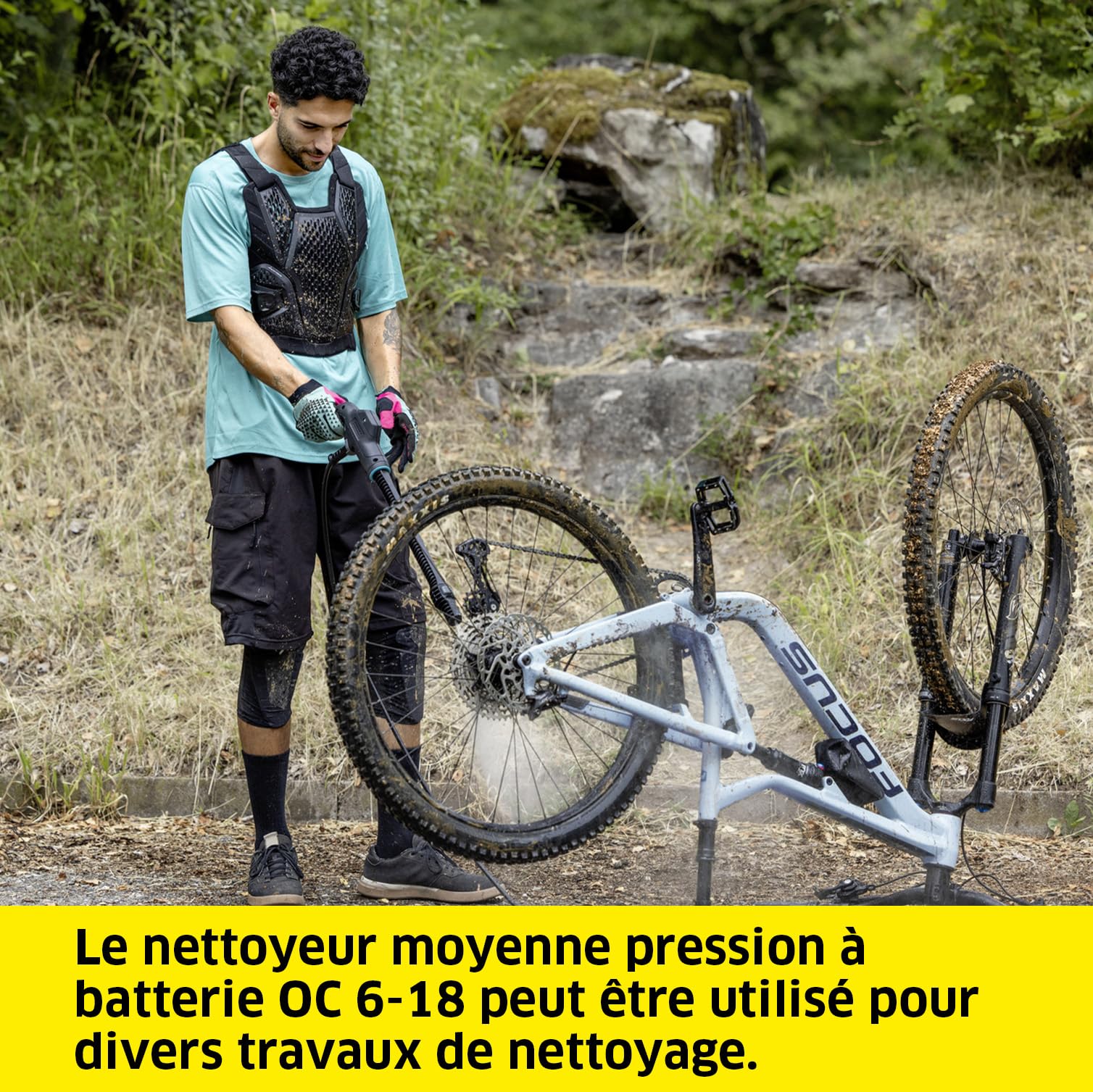 Kärcher Nettoyeur sans Fil Moyenne Pression OC 6-18, Pression: 24 Bar, Débit: 200 l/h, Poids: 2,5kg, Pistolet Pression, Buse à Jet Plat, Flexible, Compatible avec la Batterie Kärcher 18V Non-Incluse