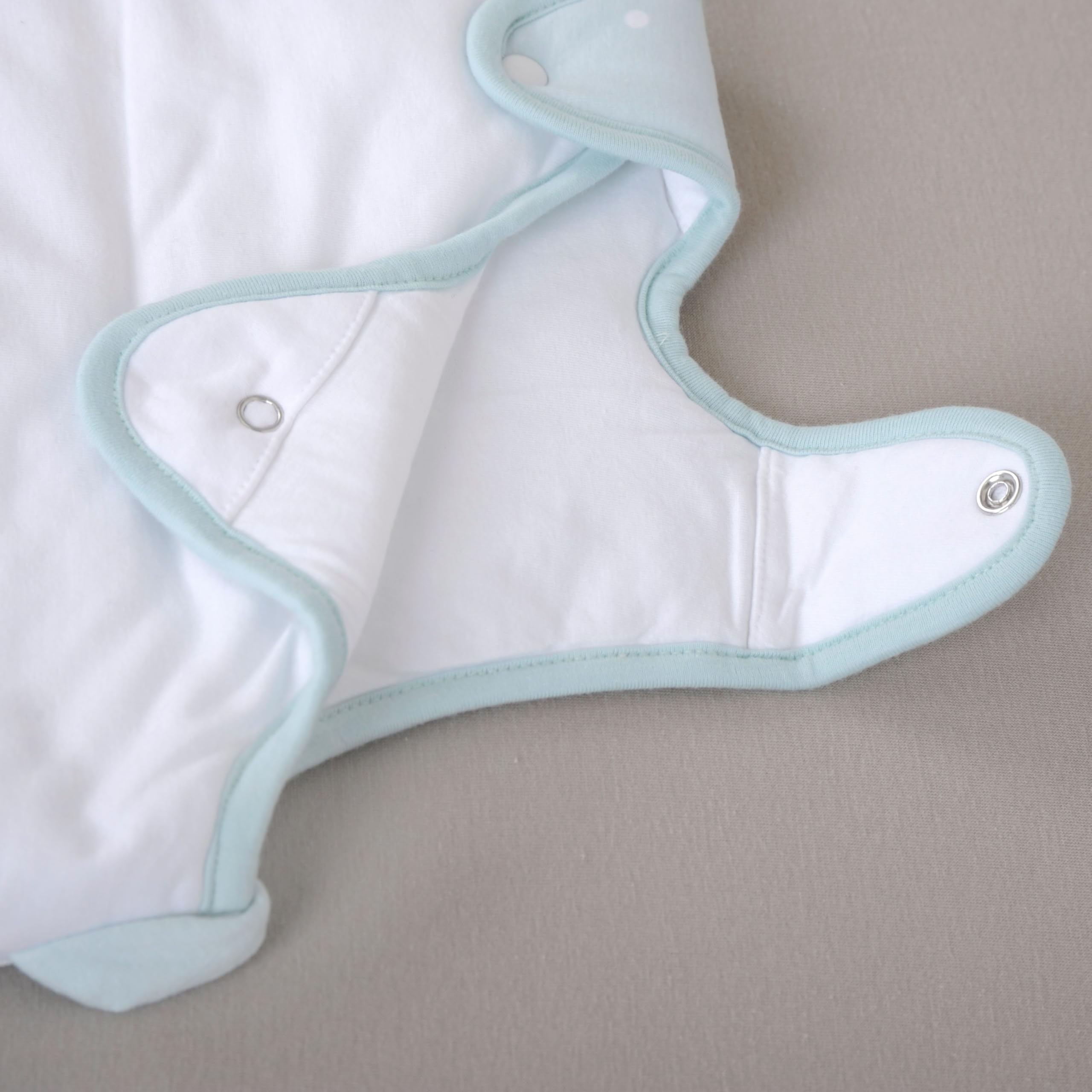 Herding babybest Gigoteuse bébé, Petit hérisson, 70 cm, Fermeture Zippée Latérale et Boutons-Pression, Extérieur 100% Coton, Garnissage : 100% Polyester, Weiß, Grün