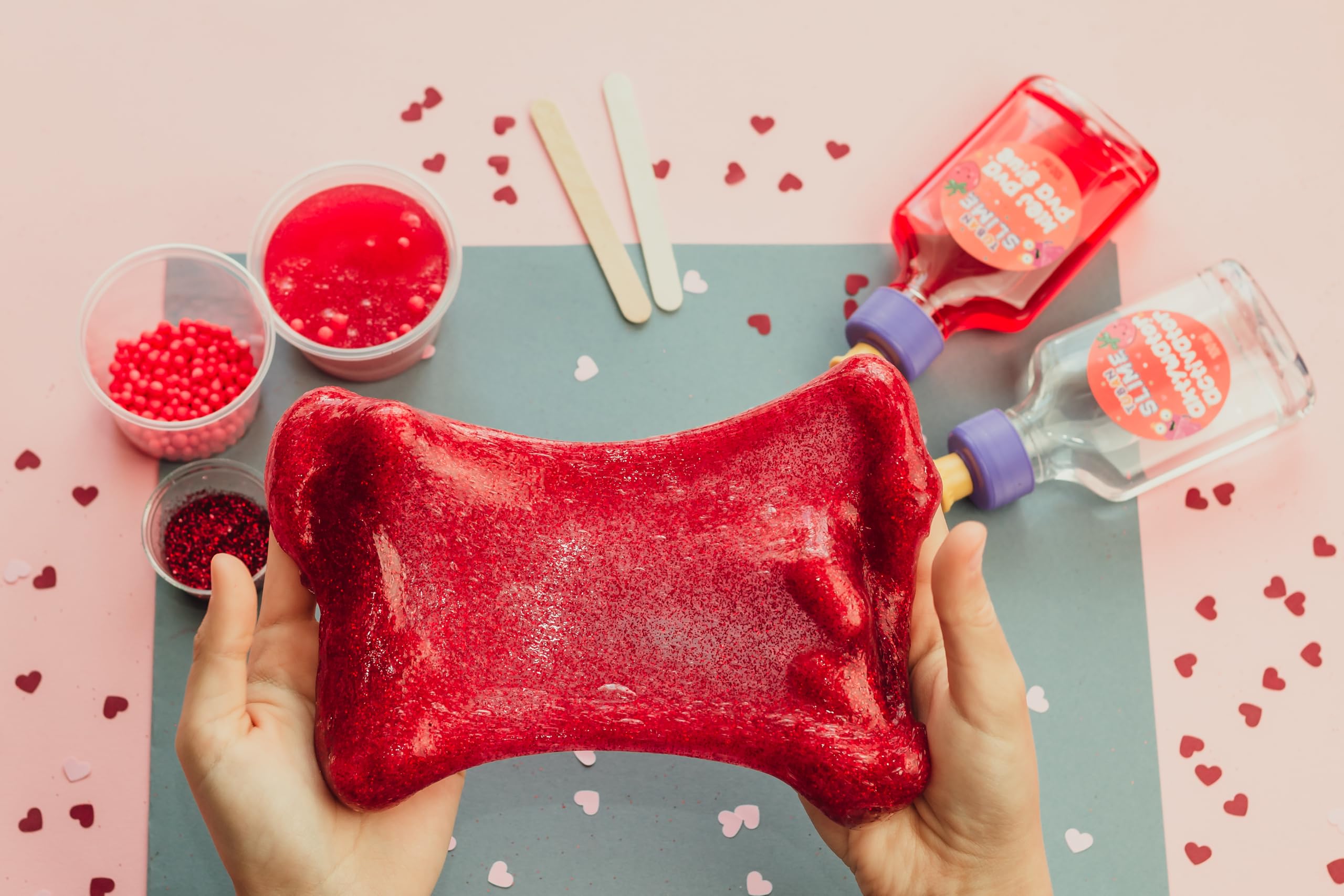 TUBAN DIY Zestaw Slime – Klej – Aktywator – Neonowy Brokat – Pojemnik – Szpatułka – Zabawka dla Dzieci – Idealny Prezent na Urodziny – Truskawka
