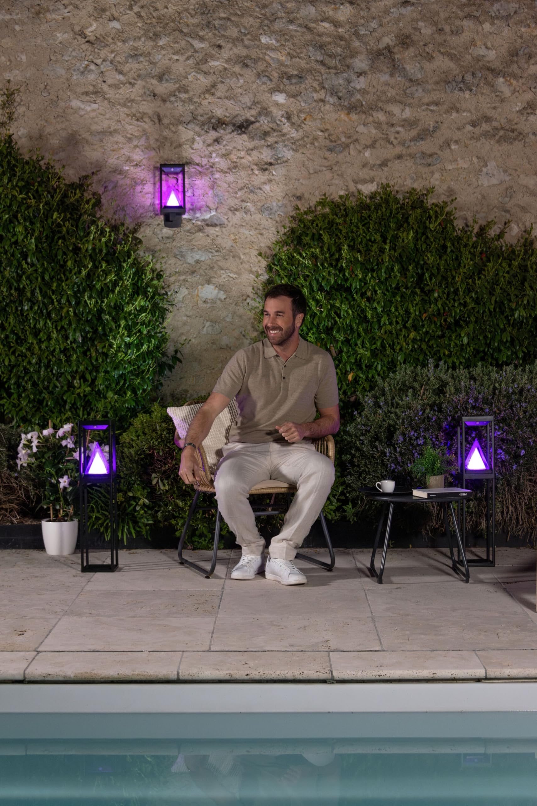 OSRAM SMART+ ALPS lampioncino solare da esterno Bluetooth con sensore, luce bianca calda (3000K) e colorata, senza alimentazione, fino a 2,5 ore al 100% di luce, ricaricabile con cavo USB-C, IP44