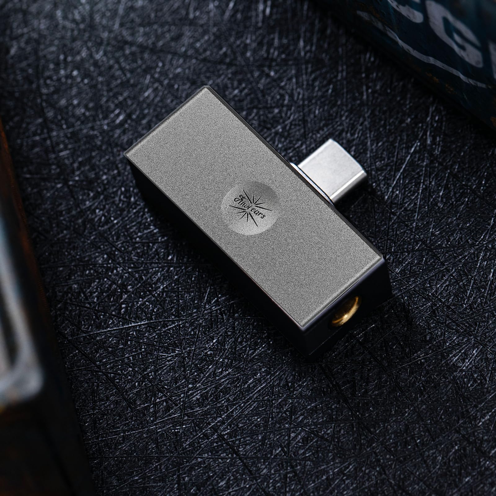 Linsoul Kiwi Ears Allegro Mini IEM DAC portable, amplificateur pour écouteurs intra-auriculaires, sortie USB C vers 3,5/4,4 mm, avec puce personnalisée, haute résolution 32bit/384kHz (Titane)
