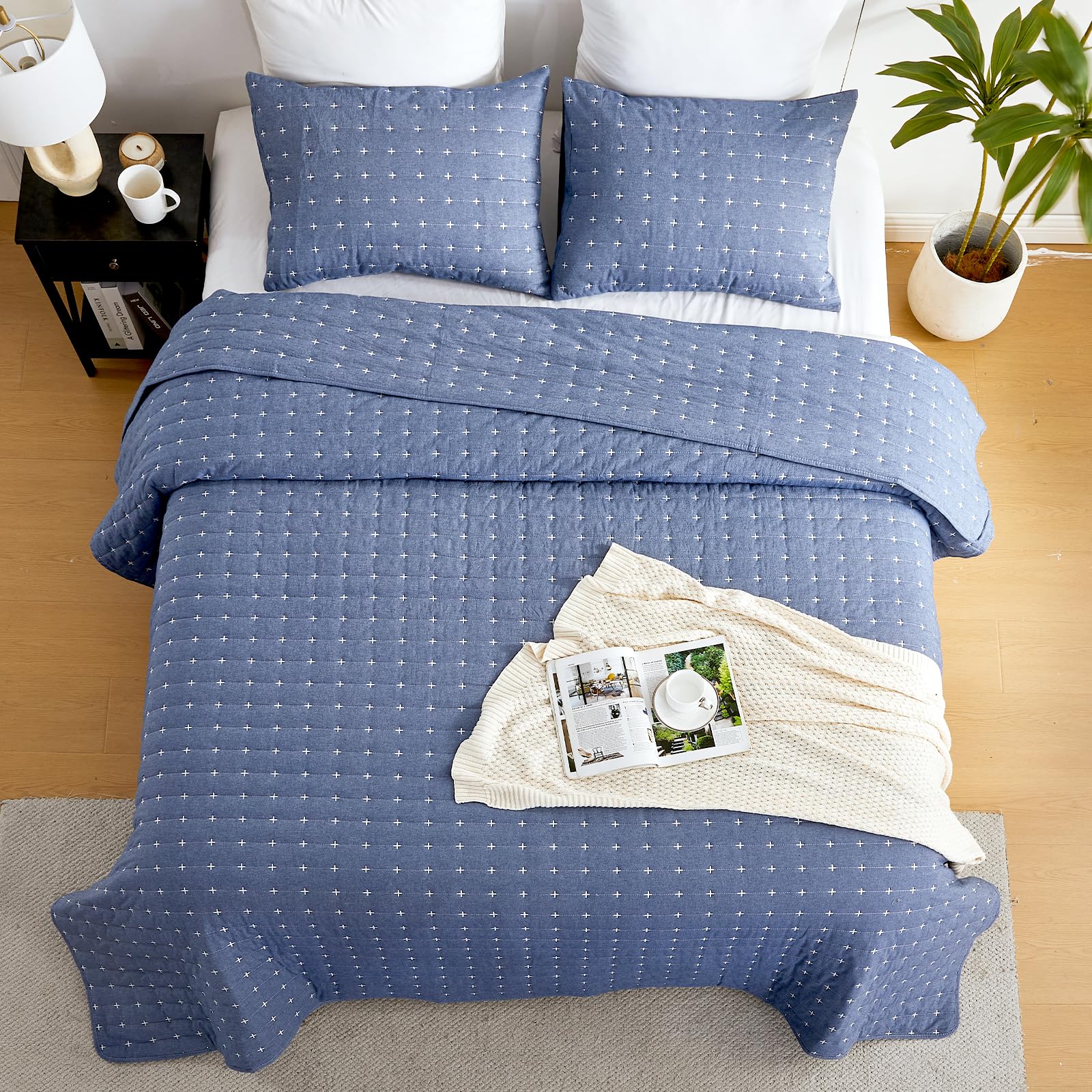 Qucover Copriletto Matrimoniale 240x260cm, Trapuntato Morbido e Confortevole, in Cotone Lavato, 3 Pezzi con Motivo a Punto Croce Moderno, Estivo Trapuntato con Federe Blu