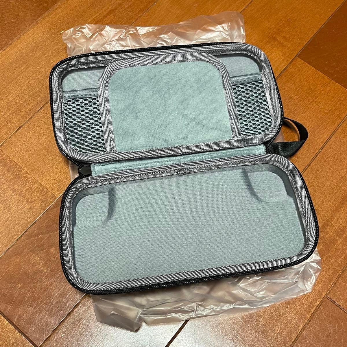 Amazon.co.jp: Retroid Pocket 4 Pro 純正ケース : 家電＆カメラ