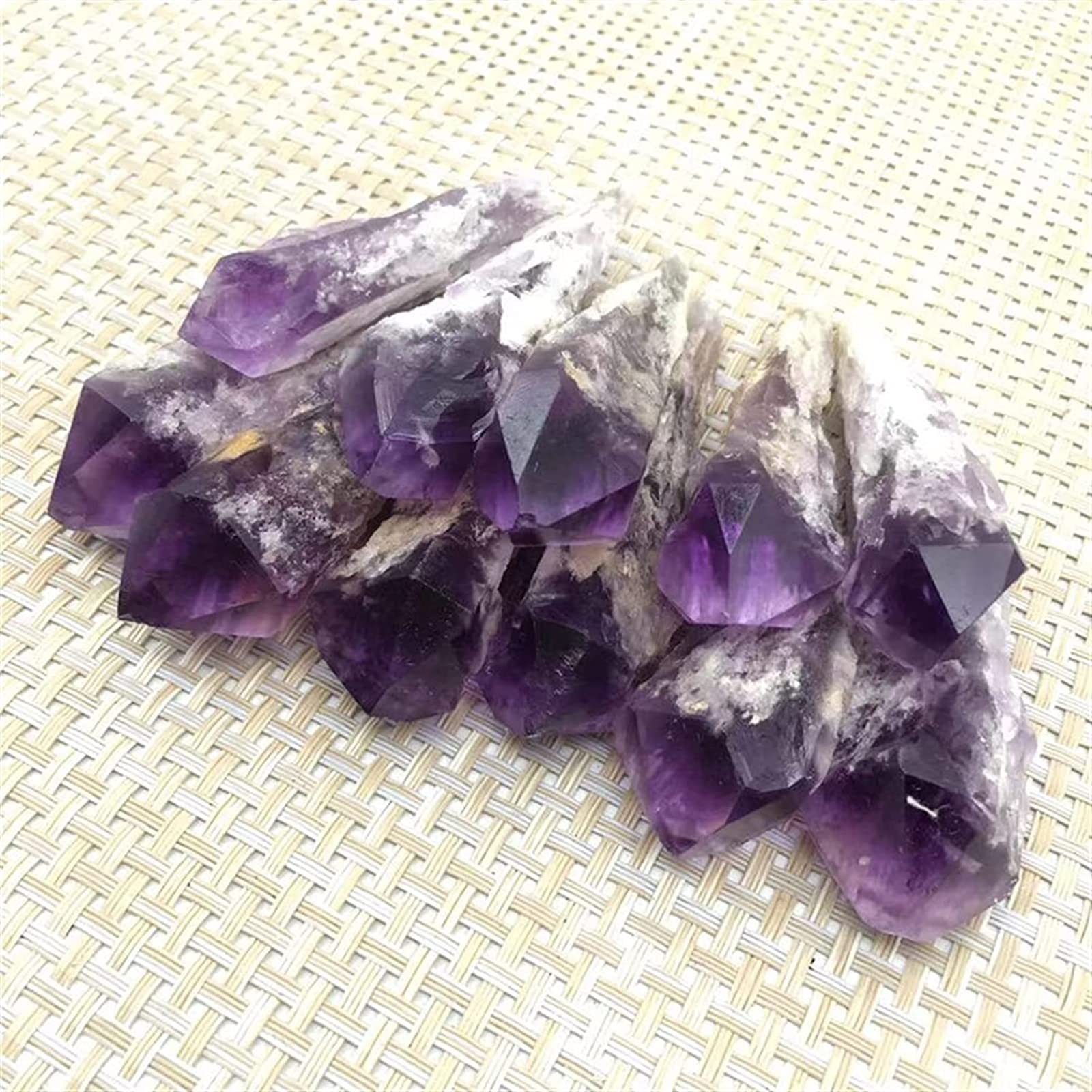 Amethyst rough stone 3pcs : le coffret de pierres pour offrir