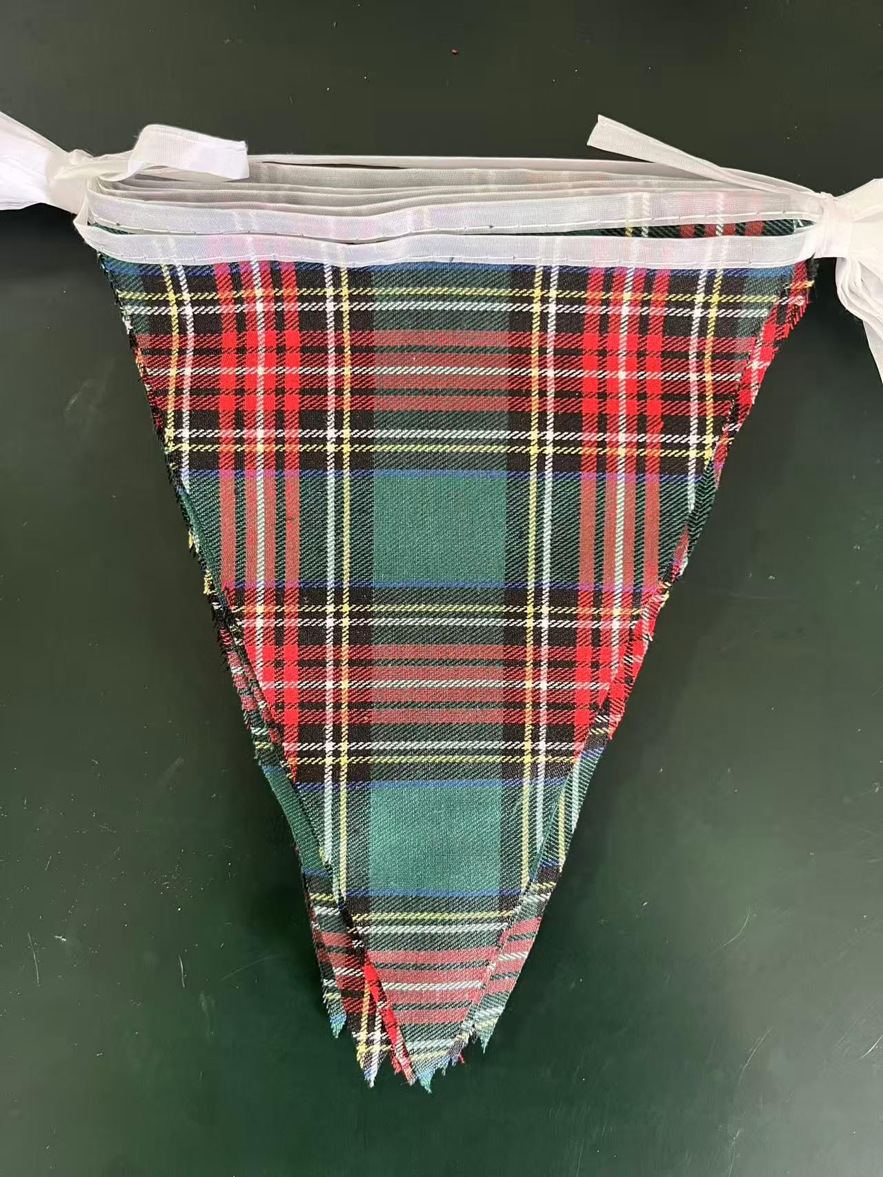16 Meters 52 Feet Green Red Scottish Tartan Banner Christmas Plaid Pennant Bunting, Fabric Double Sided Triangle Flags Party Decorations