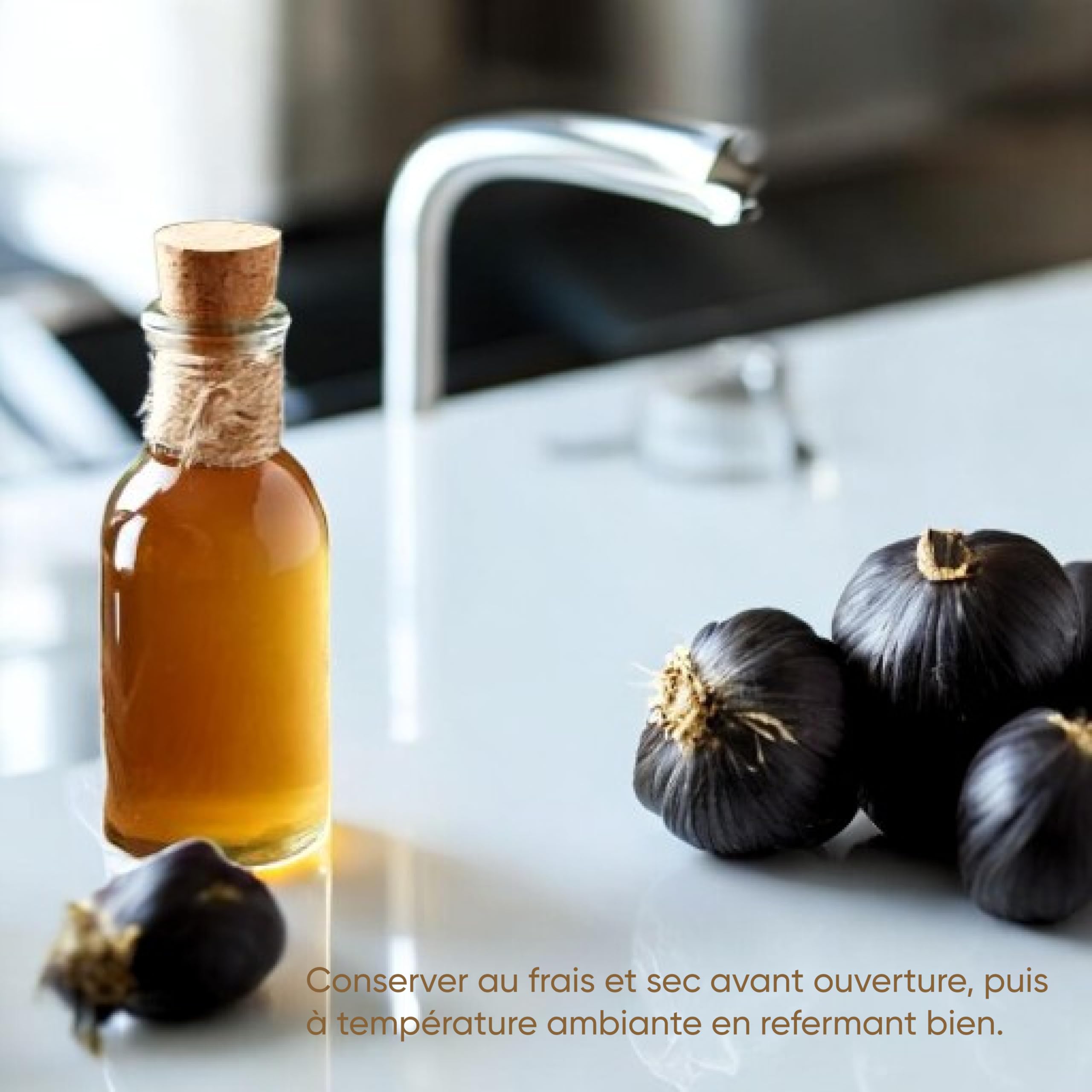French Black Garlic - Vinaigre à l'Ail Noir, Baobab et Aloe Vera - Ingrédient Culinaire de Prestige - Antioxydant Naturel, Riche en Vitamines et Oligo-Éléments - 250ml