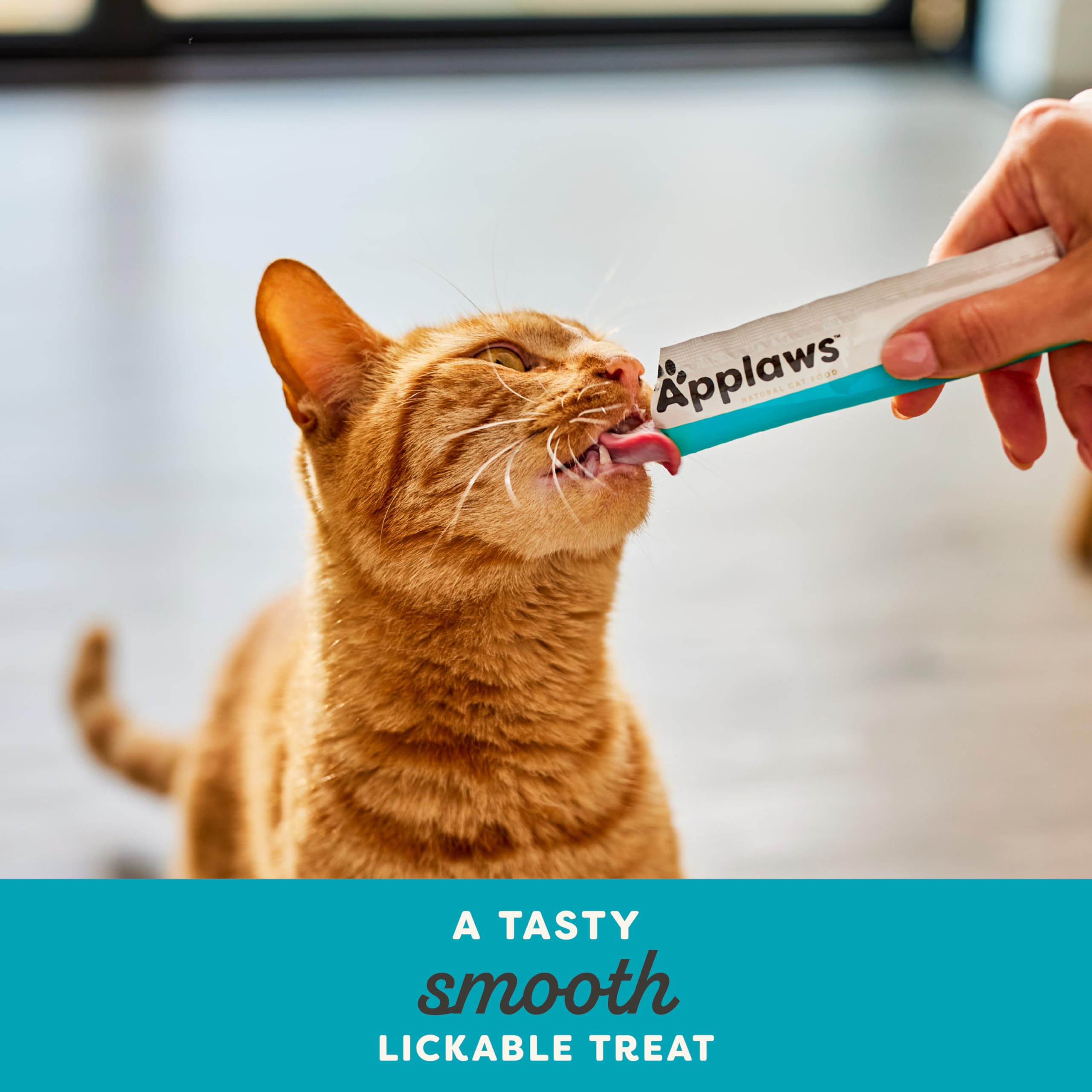 Applaws Tuna Creamy Lickable Cat Treats for Cats and Kittens 32x15g, Grain Free Puree 15g Sachet, 15 g (Pack of 32) - Image 4