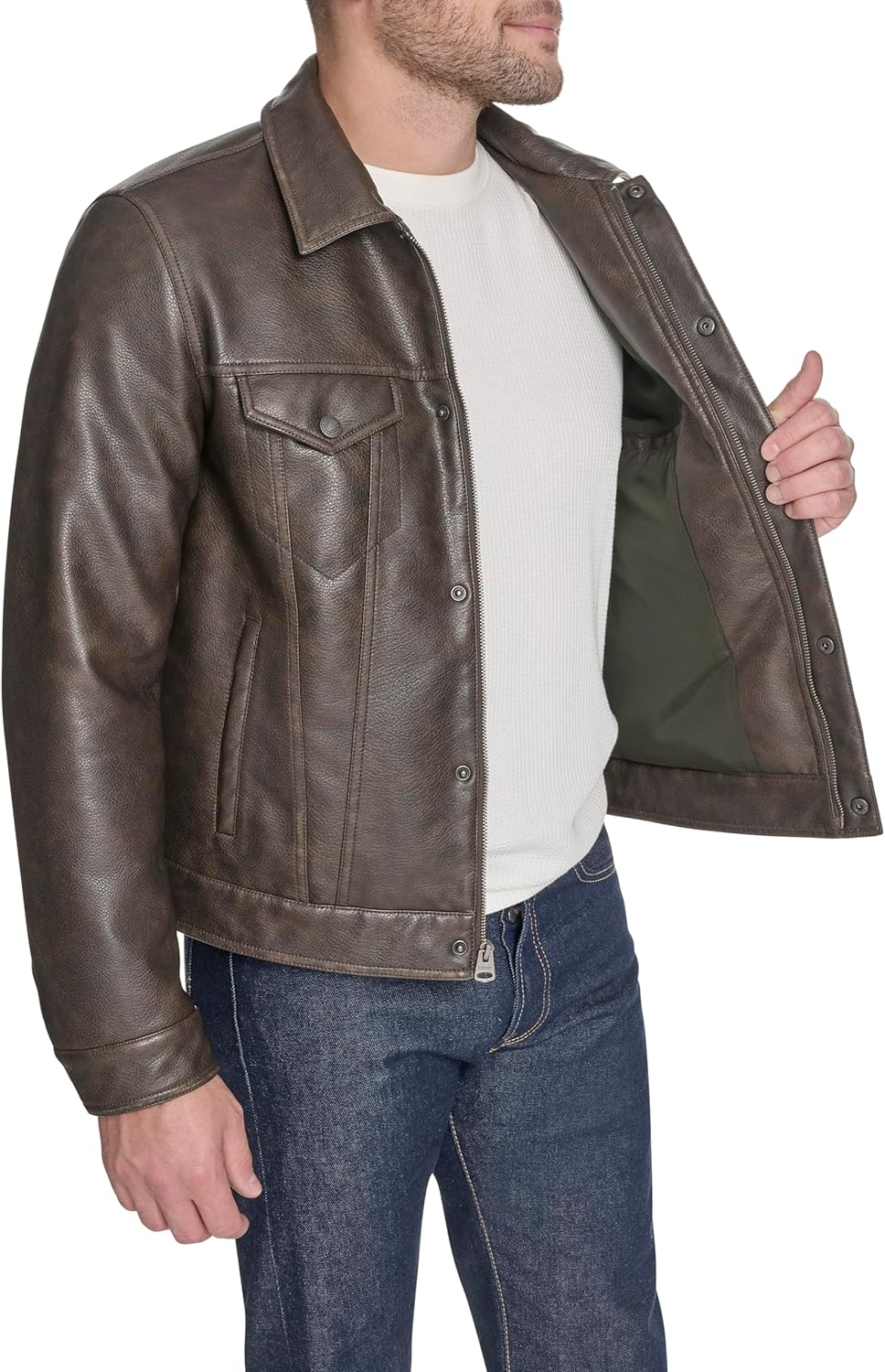 Levi's Men's Faux Leather Classic Trucker Jacket - Image 5