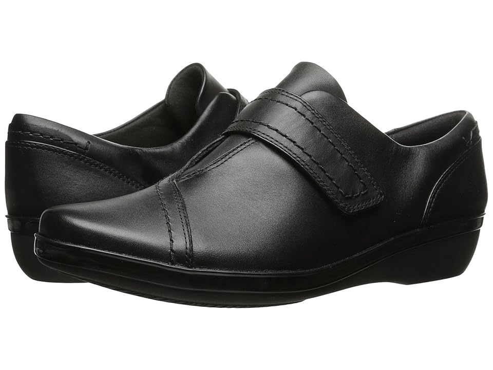 

Clarks Everlay Dixey (Black Leather) Women's Slip on Shoes