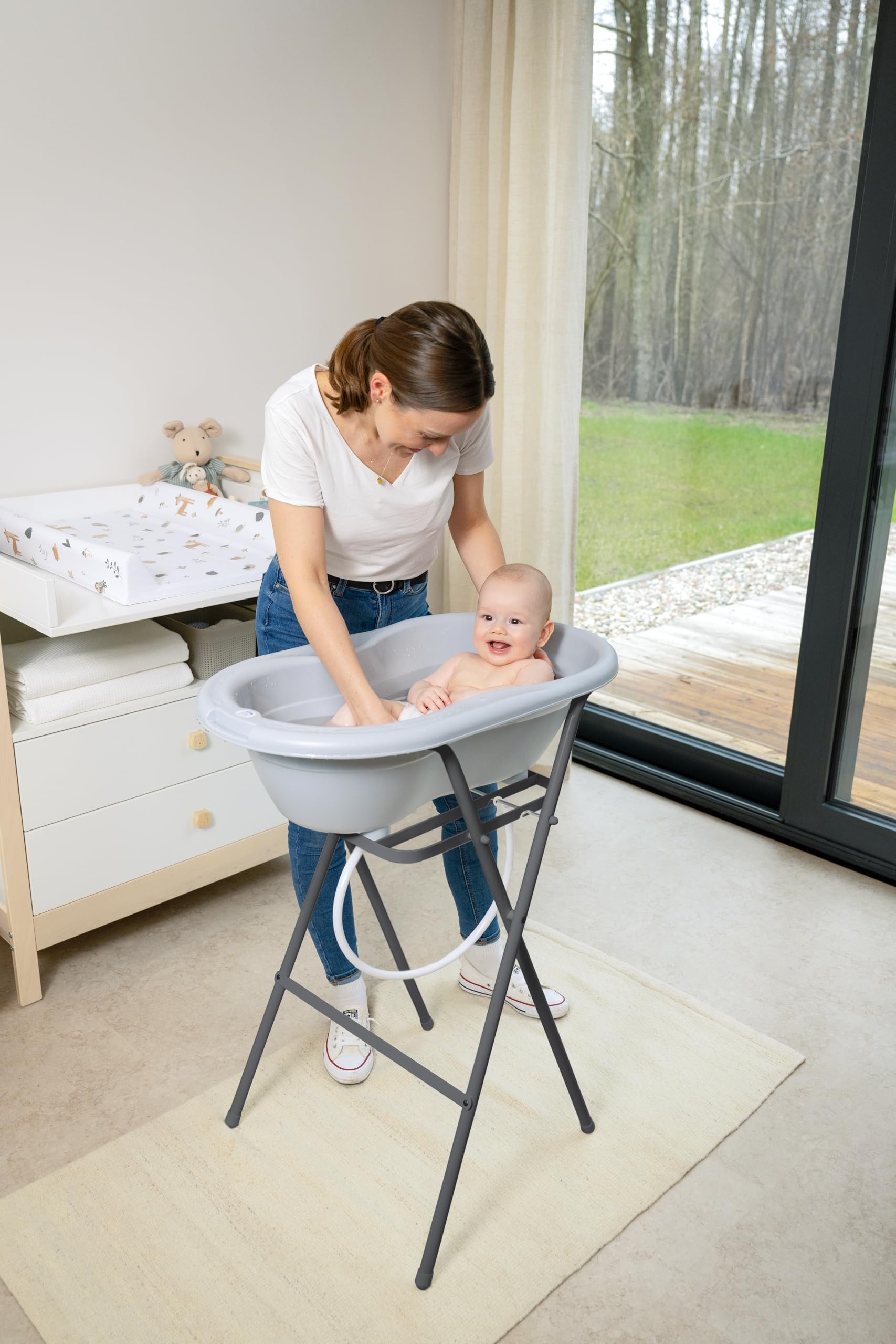 Rotho Babydesign TOP stojak do kąpieli dla niemowląt, składany, łatwy do przechowywania, idealny dla noworodków, od 0 lat do max. 25 kg, szary