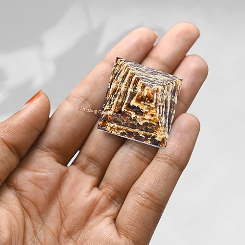 Miniatura 501 de Amazing Gemstone White Agate Snow Quartz Pyramid Crystal Healing Stones - 1" Great Pyramid Figurine of Natural Stone Pyramid for Meditation, Reiki