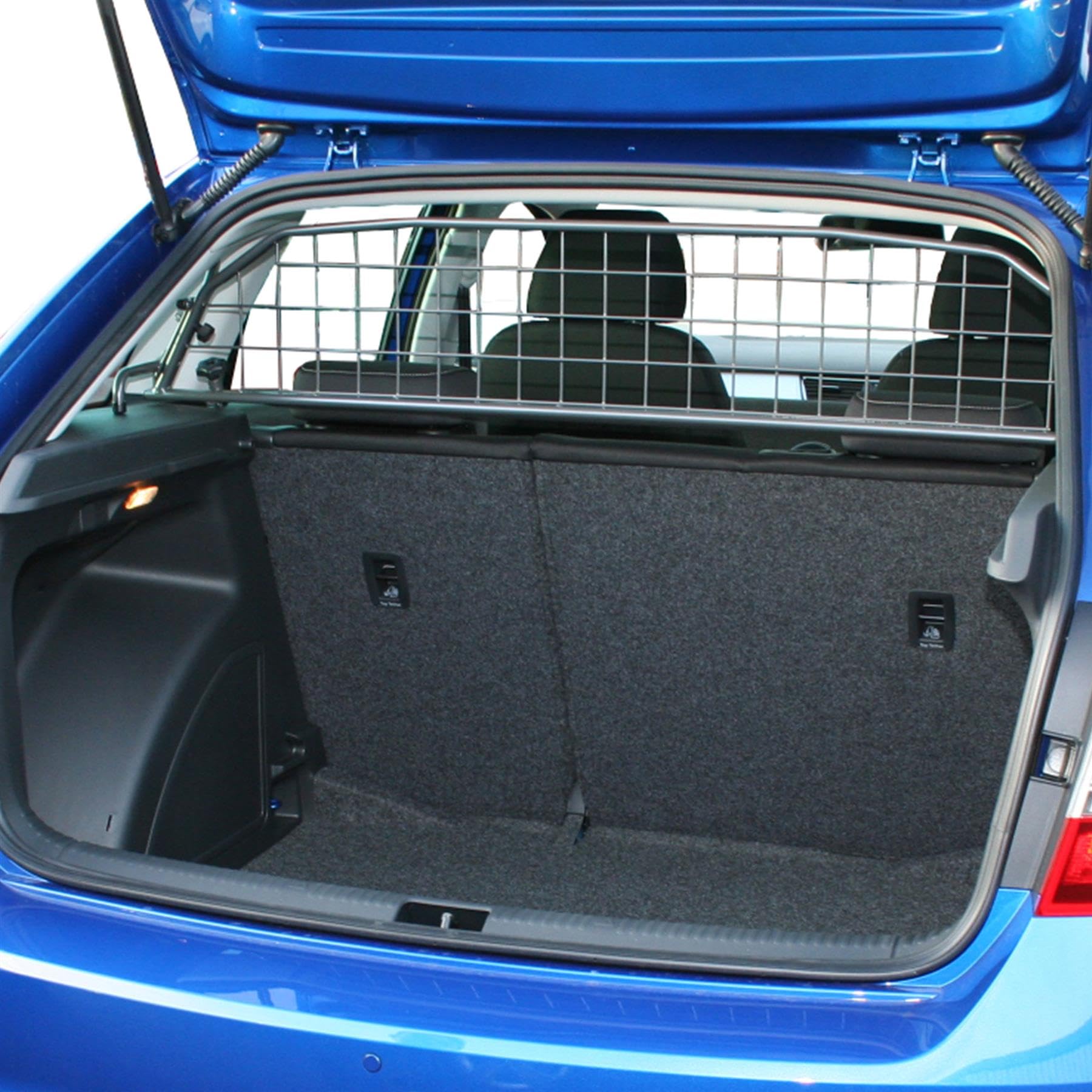 Travall Dog Guard for Skoda Rapid Spaceback (2012-) Tailored Fit Luggage Barrier Load Seperator Heavy Duty Powder Coated Steel Pet Barrier Mesh Cage Car Seat Compatible
