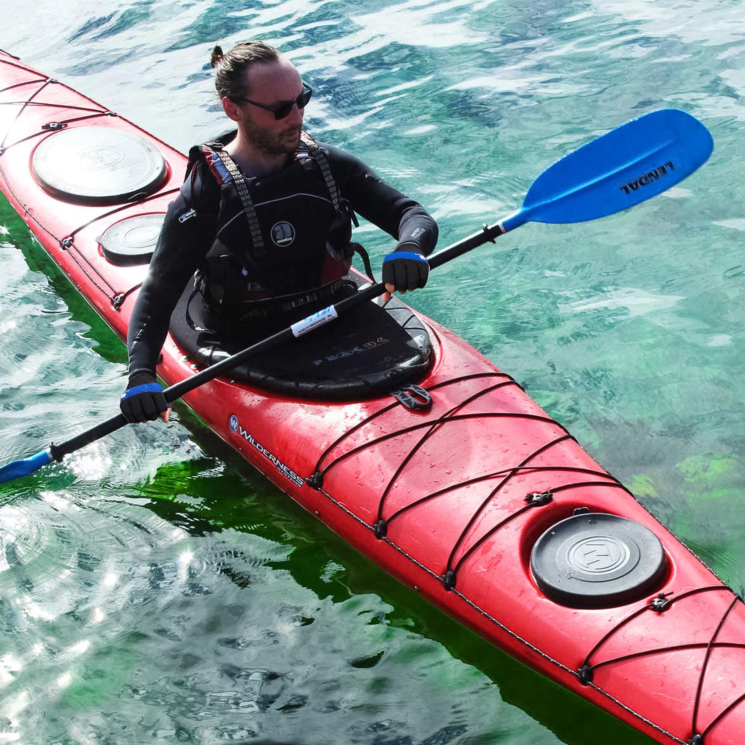 FitsT4 - Guanti da Vela, Palmo Imbottito con 3/4 Dita - Parte Posteriore in Rete per il Massimo Comfort - Perfetto per Canoa, Kayak, SUP per Unisex Adulto