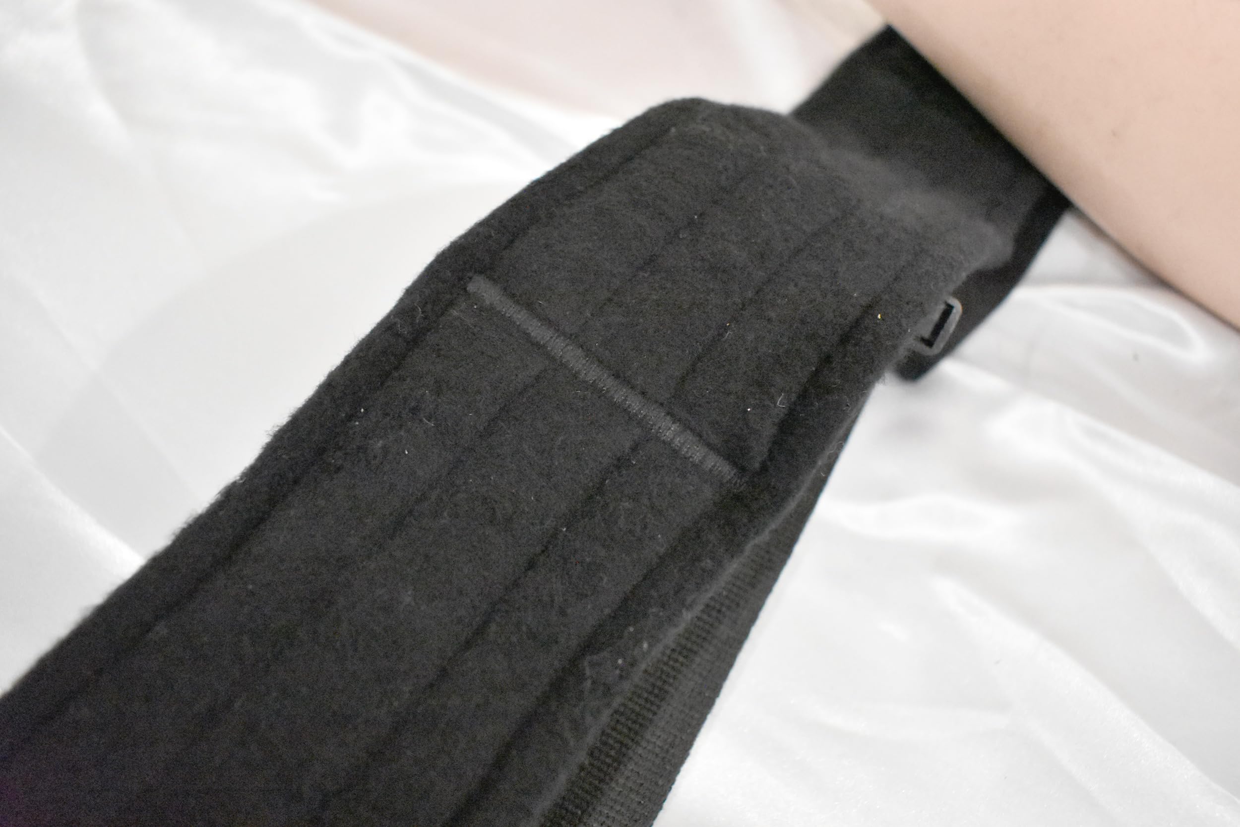 Set di ginocchiere bloccabili con chiusura a scatto - morbido cotone, legature da letto bondage, comode legature da uomo e da donna con 4 chiavi, accessori fetish BDSM