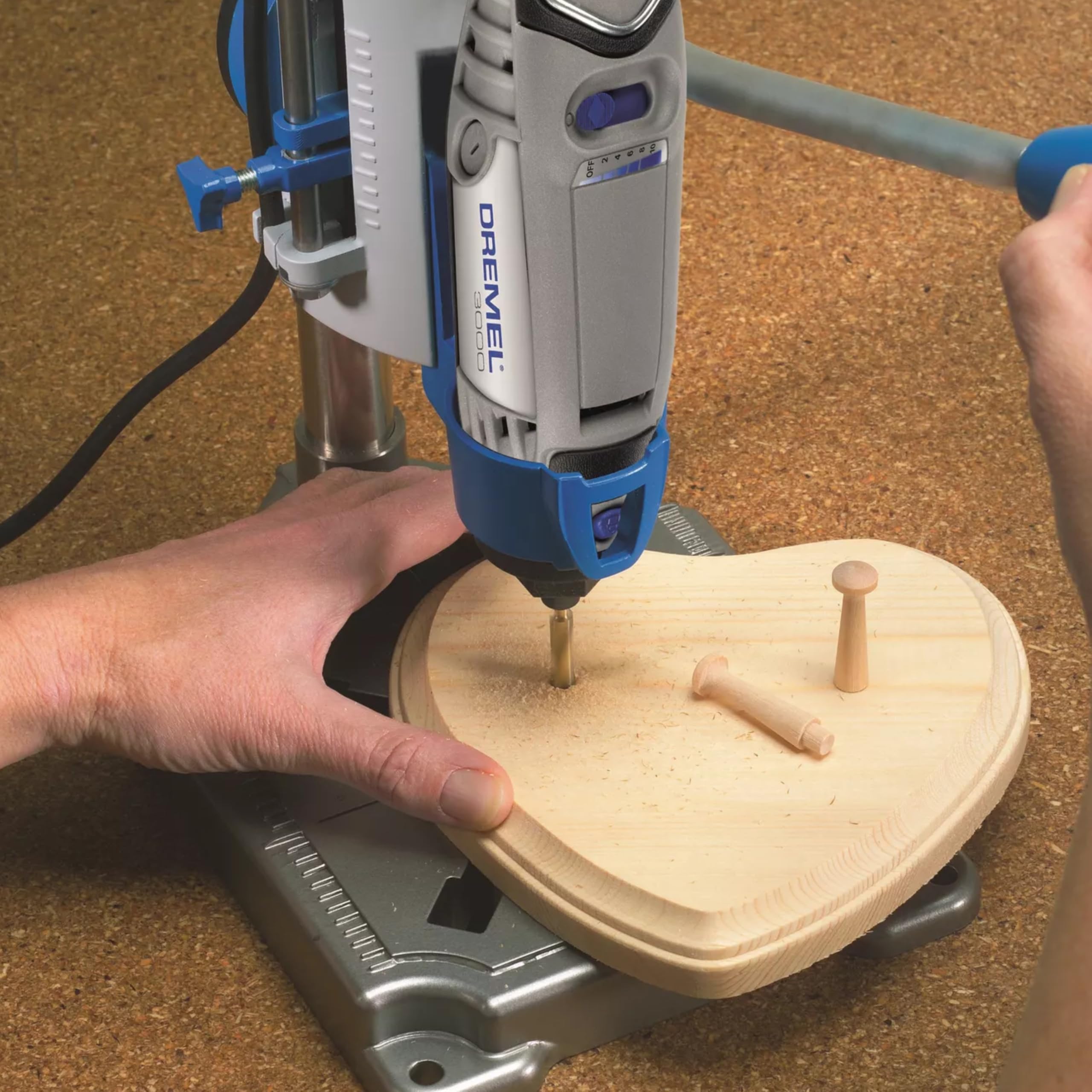 Dremel 220 Support Perceuse à Colonne Workstation pour Outil Rotatif Multifonction avec Guide Perçage pour Percer [Classe énergétique A]
