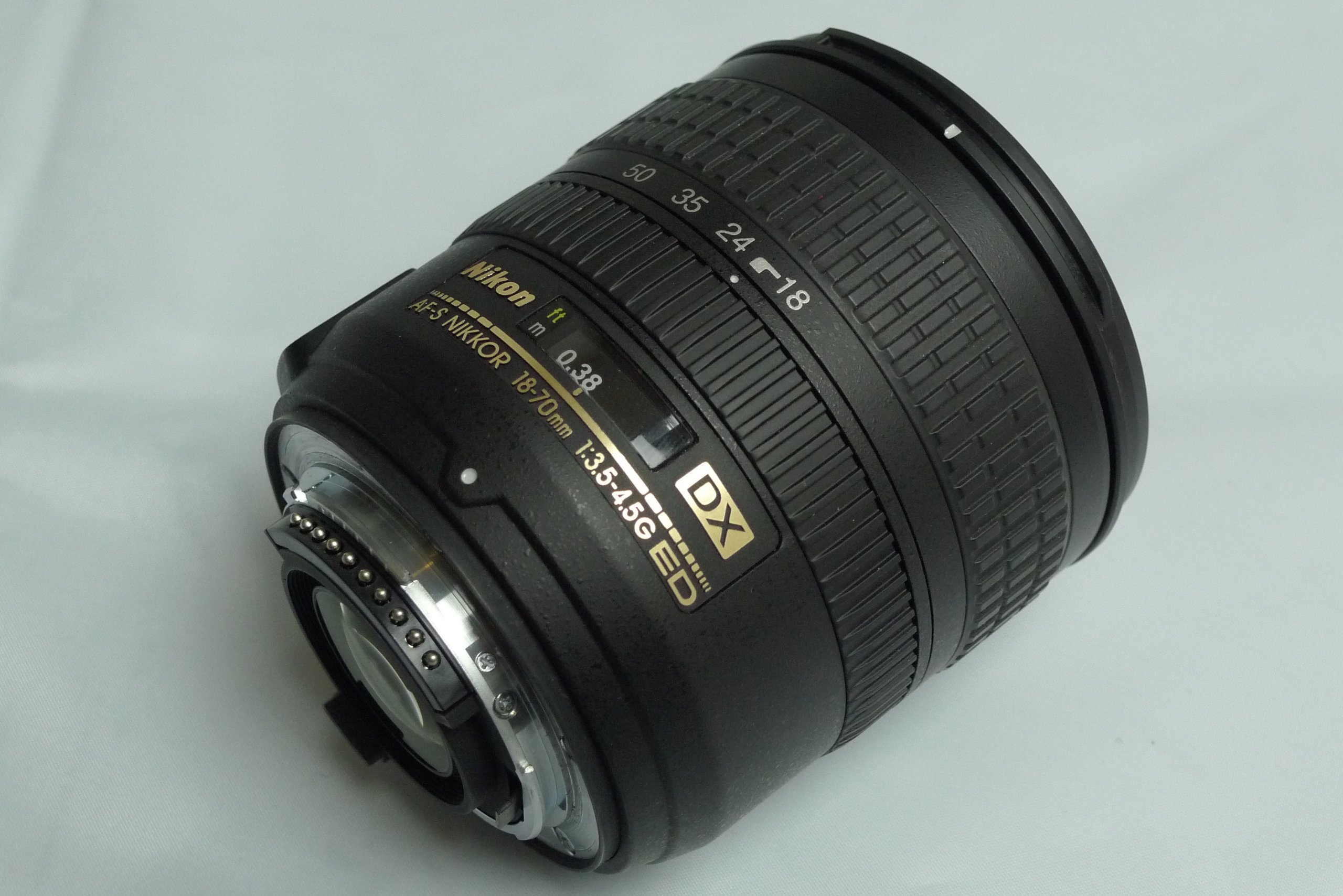 Amazon.com : Nikon AF-S DX Zoom NIKKOR 18-70 F/3.5-4.5G IF-ED 
