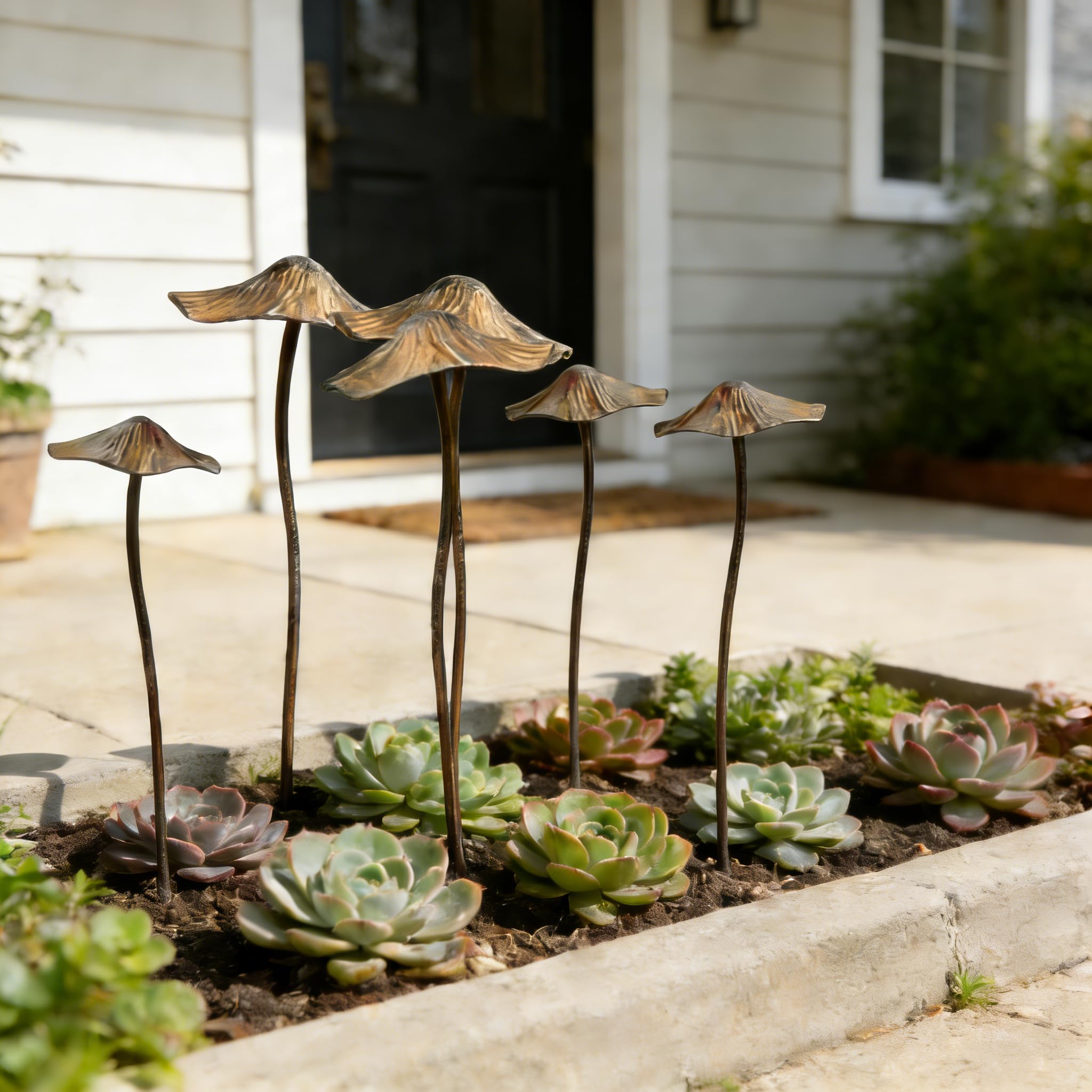 Pilze Deko Gartendeko für Draußen Wetterfest Herbst Deko Outdoor Gartenstecker Rost Pilz, Gartendekoration Plugin Metall Wetterfest,Rasendekoration, Erdspieß für Blumenbeet (6 Stück)