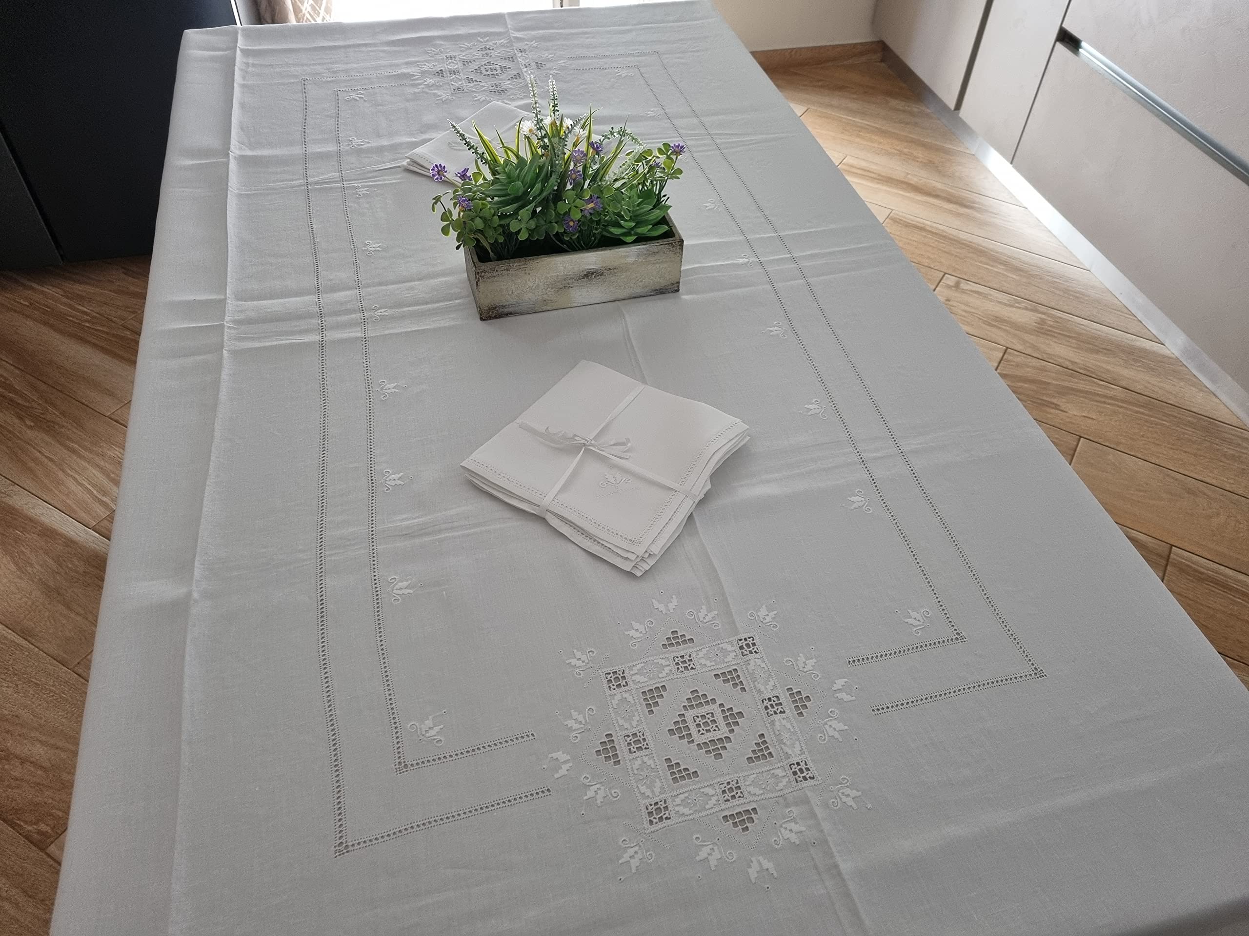 Museale Tischdecke x12 aus reinem Leinen mit Stickerei Vollstich und Antikstich komplett von Hand 168 x 275 cm