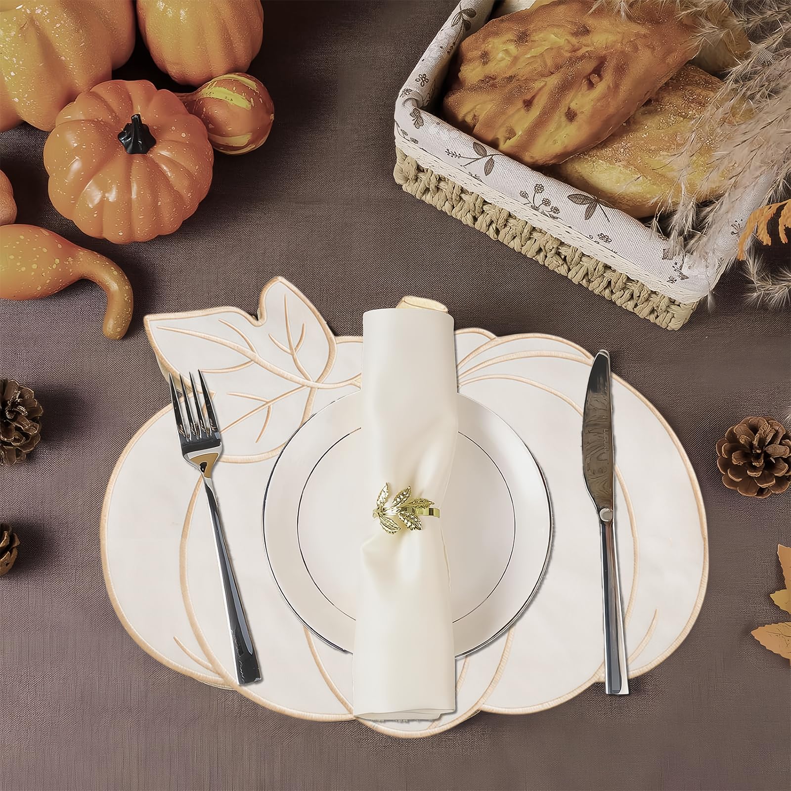 Set De 6 Sets De Table Pour Table à Manger. Le Napperon Est Fabriqué à