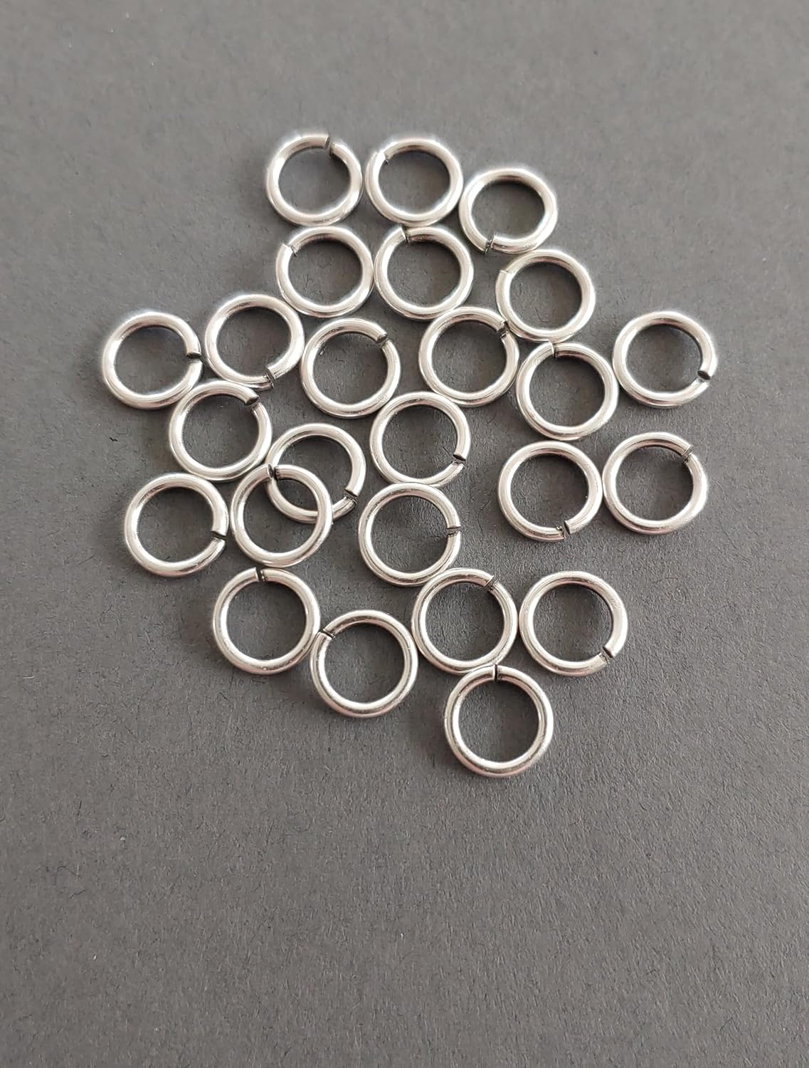 Snapeez II ULTRAPLATE 99.9% Pure Antique Silver Moonlight Plate Ring Hard Open Jump Ring 9mm Heavy Gauge (Pk 25) Jump Rings. The Ultra Secure No Solder Jump Ring. Made in USA.