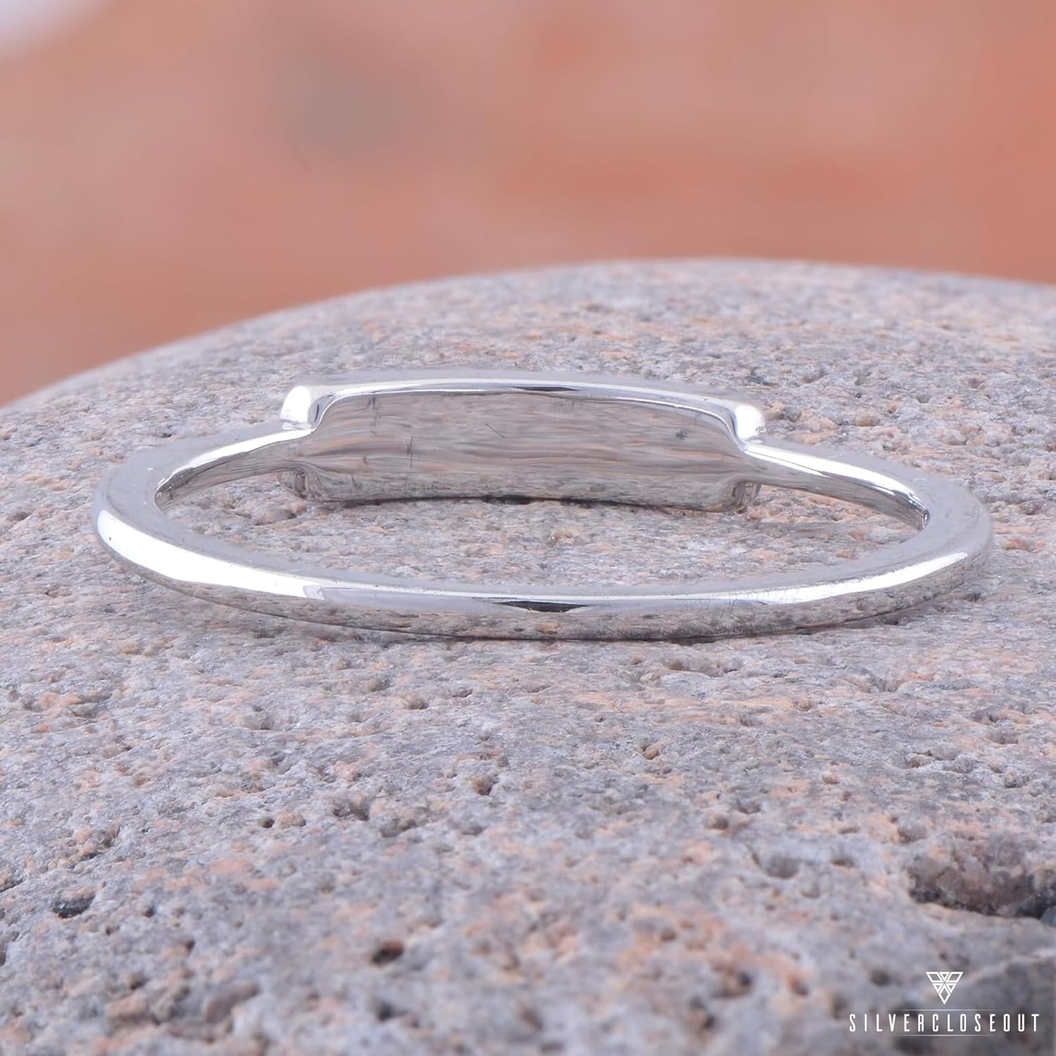 SILVERCLOSEOUT Sterling Silver Thin Stackable Peace Ring (Size 4-11)