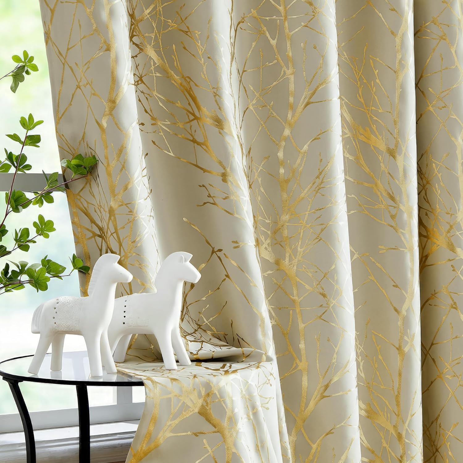 Fmfunctex Lot de 2 rideaux occultants à œillets pour salon et chambre à coucher Motifs branches d'arbre Beige doré 229 cm