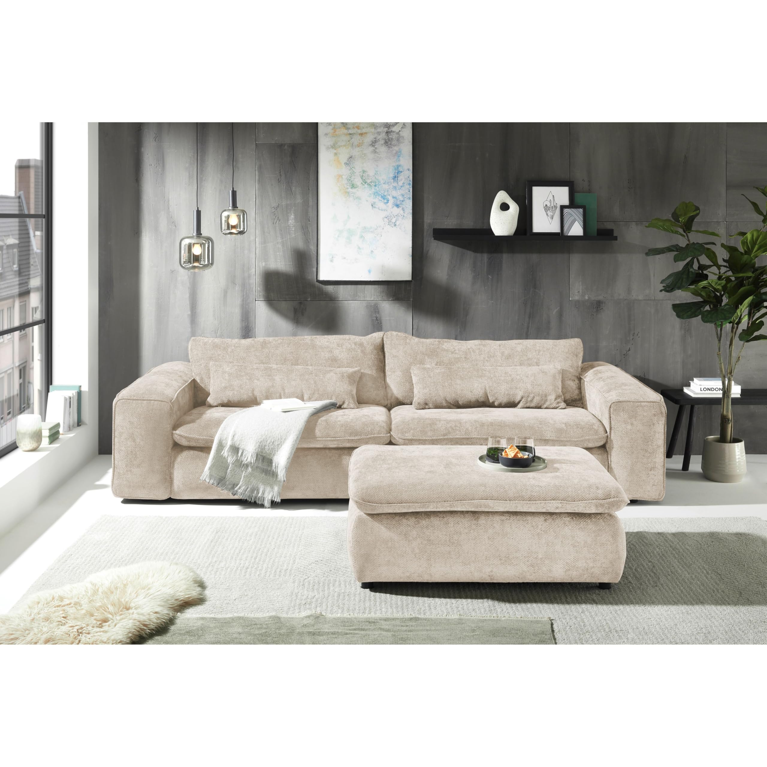 Big Sofa 300 cm breit, Modell Vince, Tiefe Sitzfläche, pflegeleichter Stoffbezug, Nosagfederung, Rücken echt bezogen, mittlere Sitzhärte, inkl. 2 Rückenkissen, 2 Nierenkissen, Beige