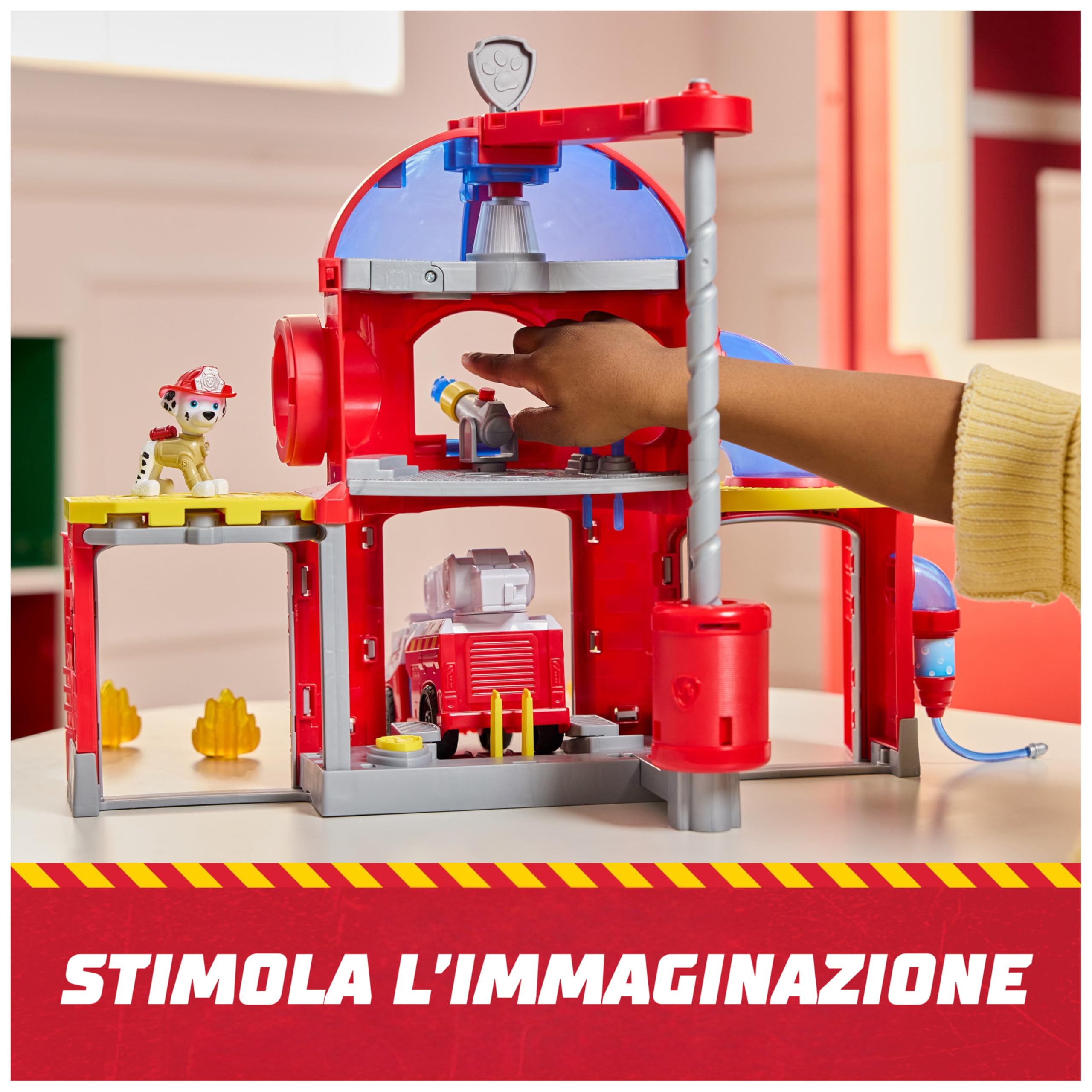 Paw Patrol Fire Rescue, Stazione dei Pompieri, con Personaggio Marshall, Camion dei Pompieri, Luci e Suoni e Lanciatore, Giocattoli per Bambini e Bambine, 3+ Anni