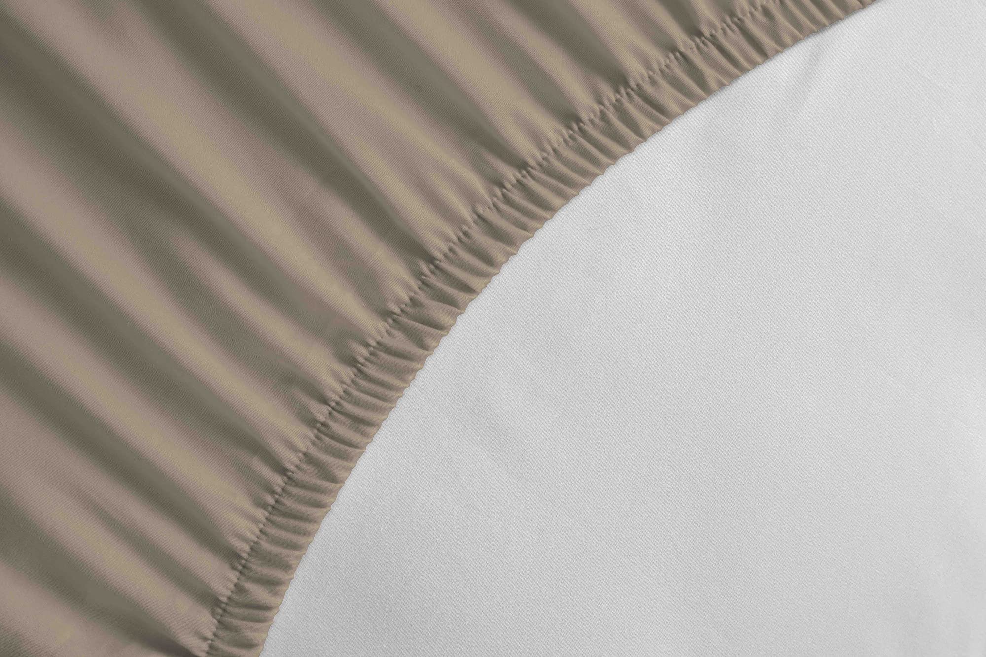 100% Cotton Fitted Sheet - 57 Thread Count - Size 180 x 200 cm - 30 cm Deep - Tight Weave - Soft, Breathable, Washable - Image 4
