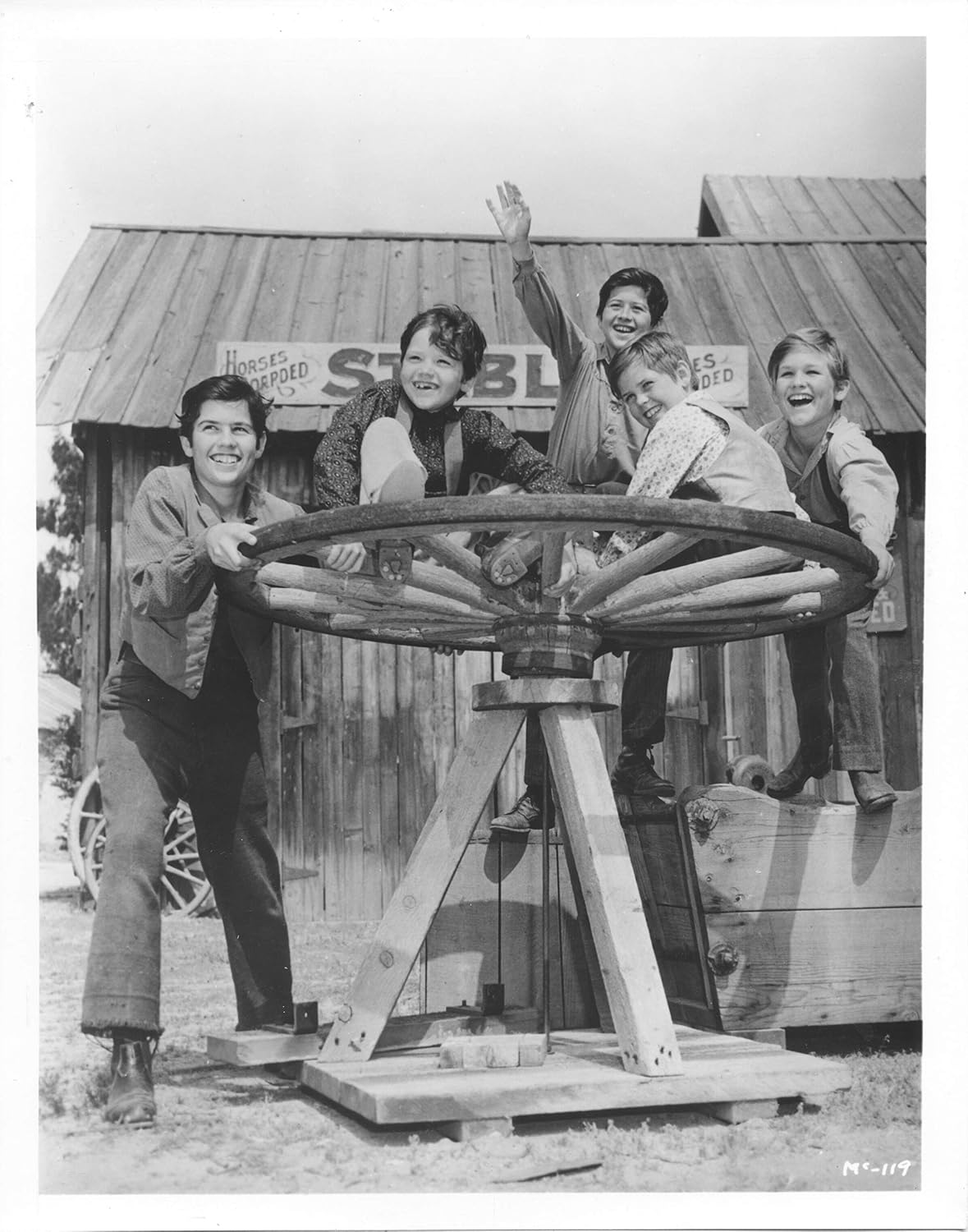 KURT RUSSELL/OSMOND BROTHERS/TRAVELS OF JAIMIE MCPHEETERS/8X10 COPY PHOTO A10112