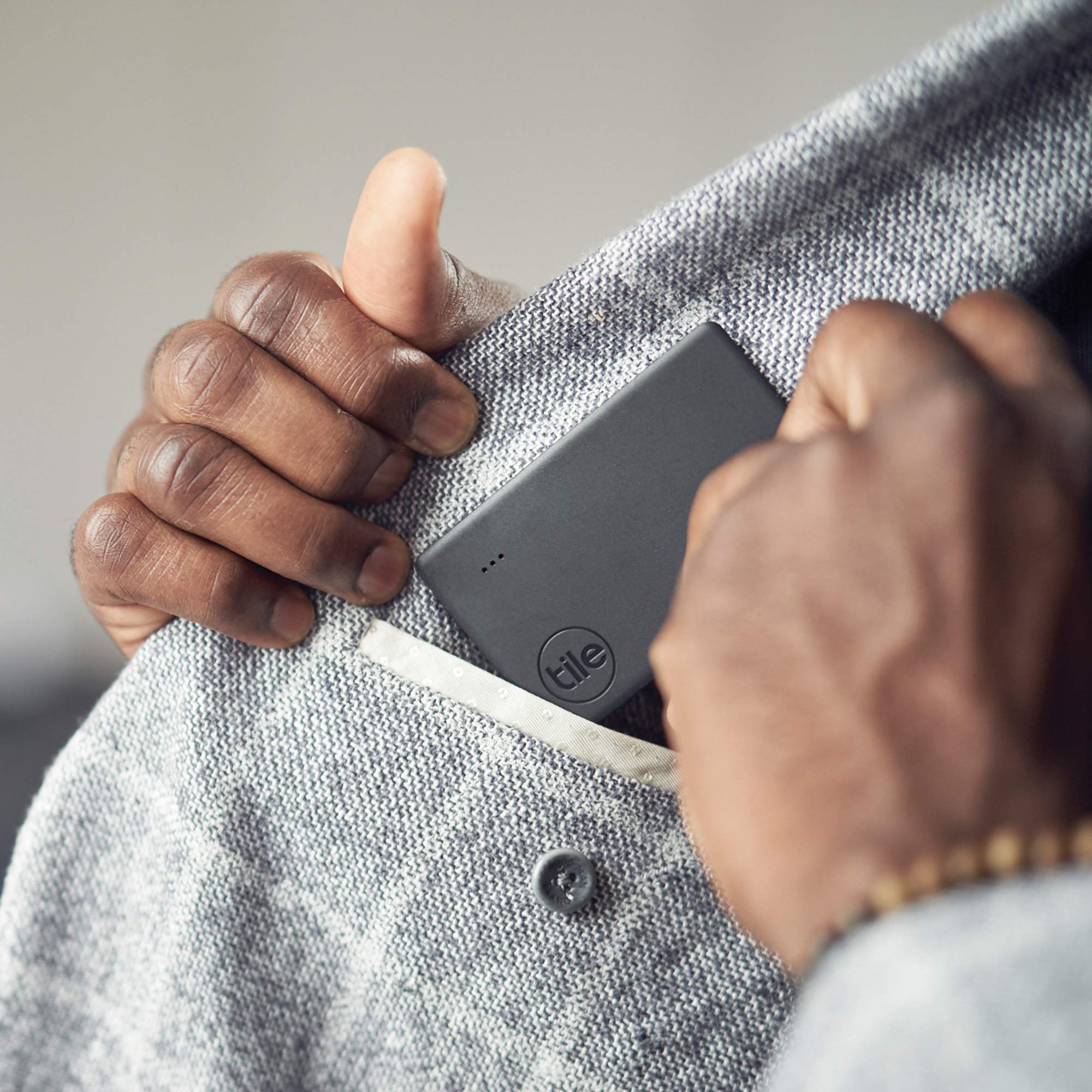Amazon.co.jp: Tile Slim (2020) 探し物/スマホが見つかる 紛失