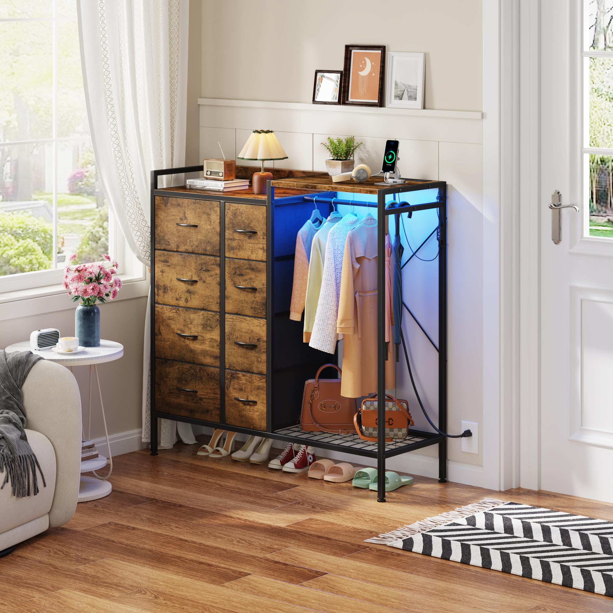 Cómoda de 8 cajones con perchero, cómoda LED con estación de carga, cómodas altas con zapatero para ropa y almacenamiento de zapatos, cómoda con parte superior de madera para dormitorio 8
