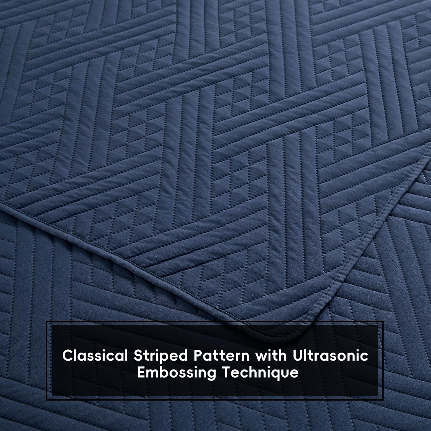 Safonory Quilt Set Full/Queen Size(90"x96", Navy) - Summer Thin Soft Striped Pattern Quilted Bedspread for Queen Bed - 3 Pieces Lightweight Coverlet Bedding Set(1 Quilt, 2 Shams)