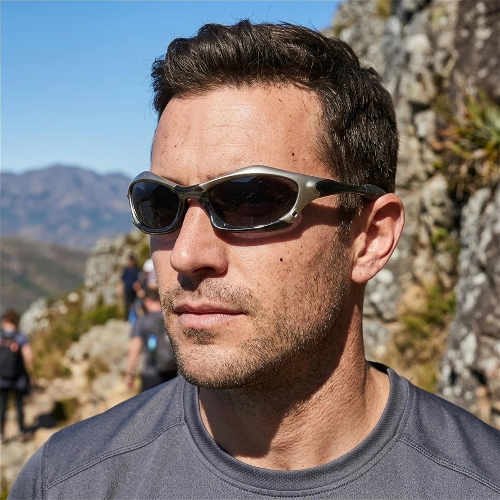 Fahrradbrille Polarisierte Retro-Sonnenbrille aus Metall, Unisex-Sportbrille for den Außenbereich for Fahren und Radfahren mit trendigem Design