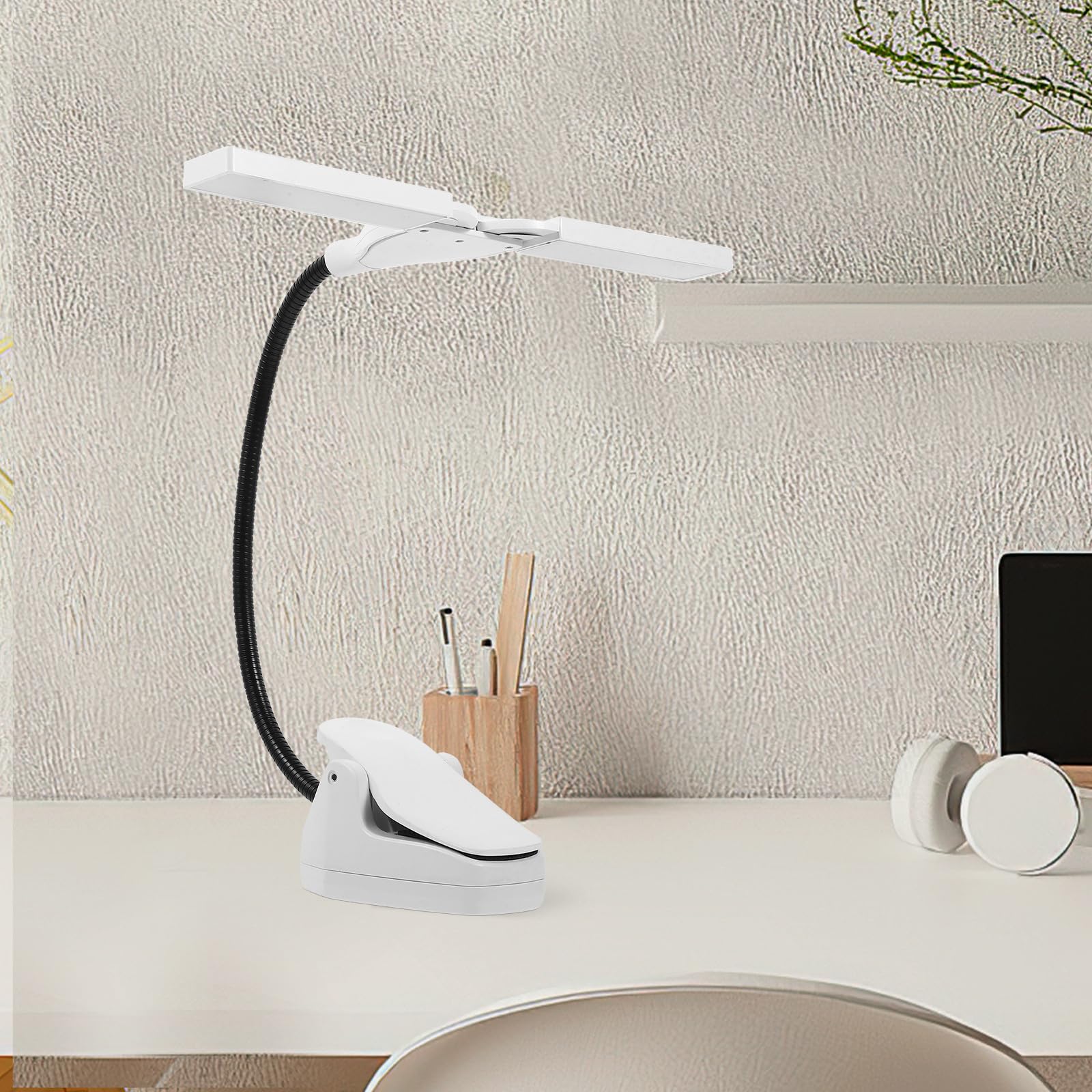 Didiseaon Lampe de Lecture à Pince LED Portable Couleur Aléatoire pour Diverses Occasions Musicales sans Éblouissement Matériau Abs et Métal pour Piano