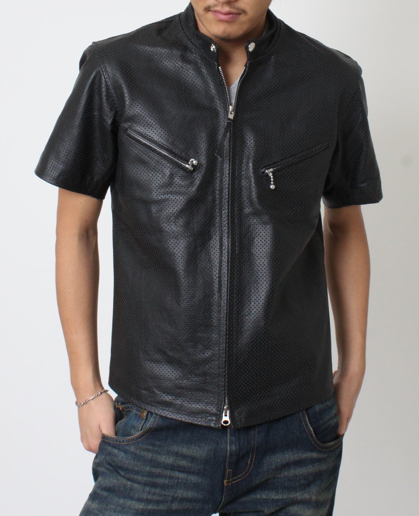 ナンカイ 本革 牛革 パンチングレザー 半袖 シャツ ジャケット Mサイズ 水牛革 パンチング加工 半袖シャツ メンズ ブラック/グレー