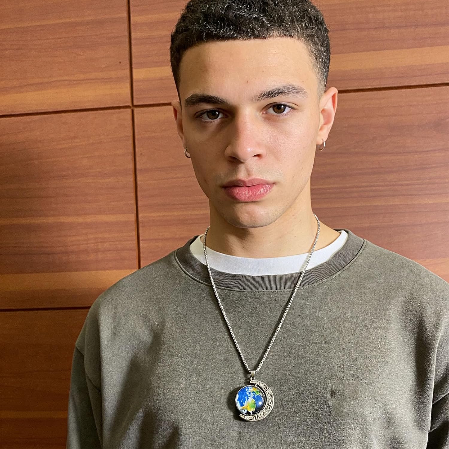 Mens Stainless Steel Necklaces Rotatable Earth Moon Pendant Necklace,Stainless Steel Chain Celestial Globe Spinning Charm Jewelry - Image 4