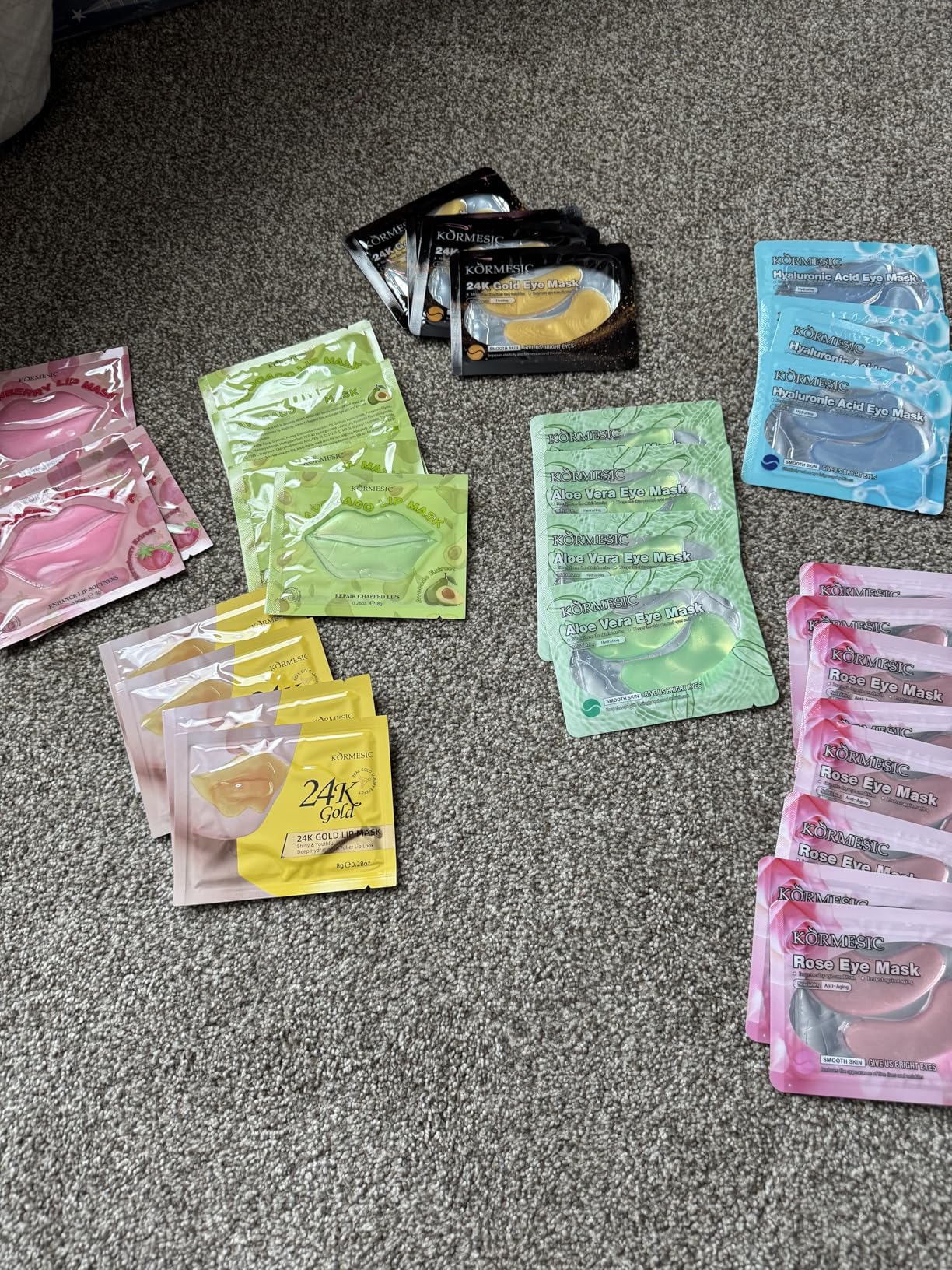 YizanYan 32 Pairs Lip Mask&Eye Mask Set, Supplied Skin Care Lip&Eye Pads,Moisturizing Lip Masks for Dry Lips Daily Spa,Crystal Hydrating Under Eyes Patches for Puffy Eyes Women Bulk Gift