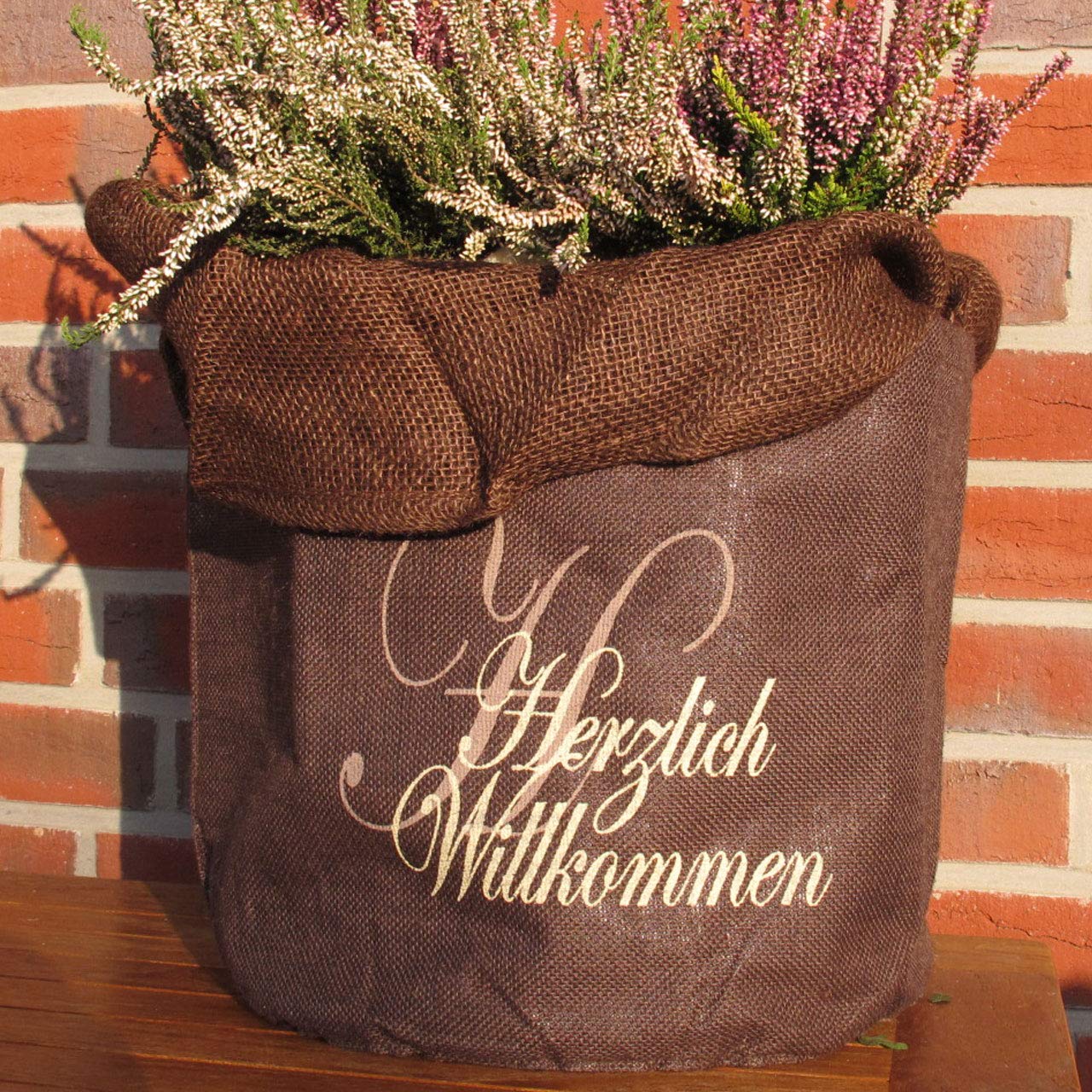 Videx Winterschutz-Übertopf Aus Jute – „Herzlich Willkommen“, 45 Cm Hoch, 55 Cm Breit, Braun, Frostsicher