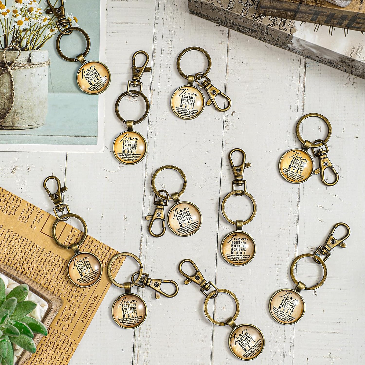 Landical Employees Appreciation Gifts Team Keychains Bulk for Women Men Thank You Welcome Team Party Favors