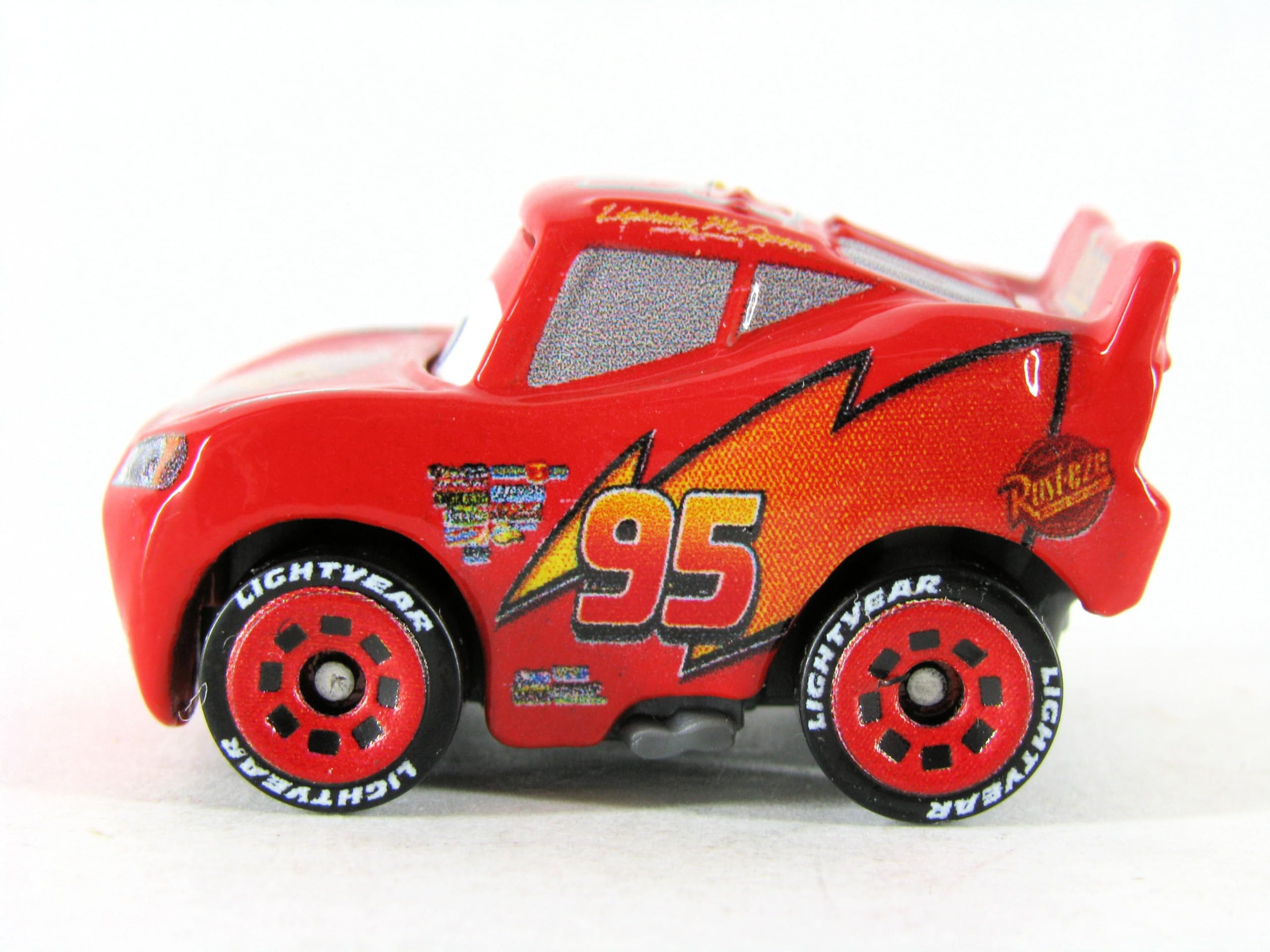 Amazon.co.jp: ディズニー カーズ ミニレーサー 3個パック