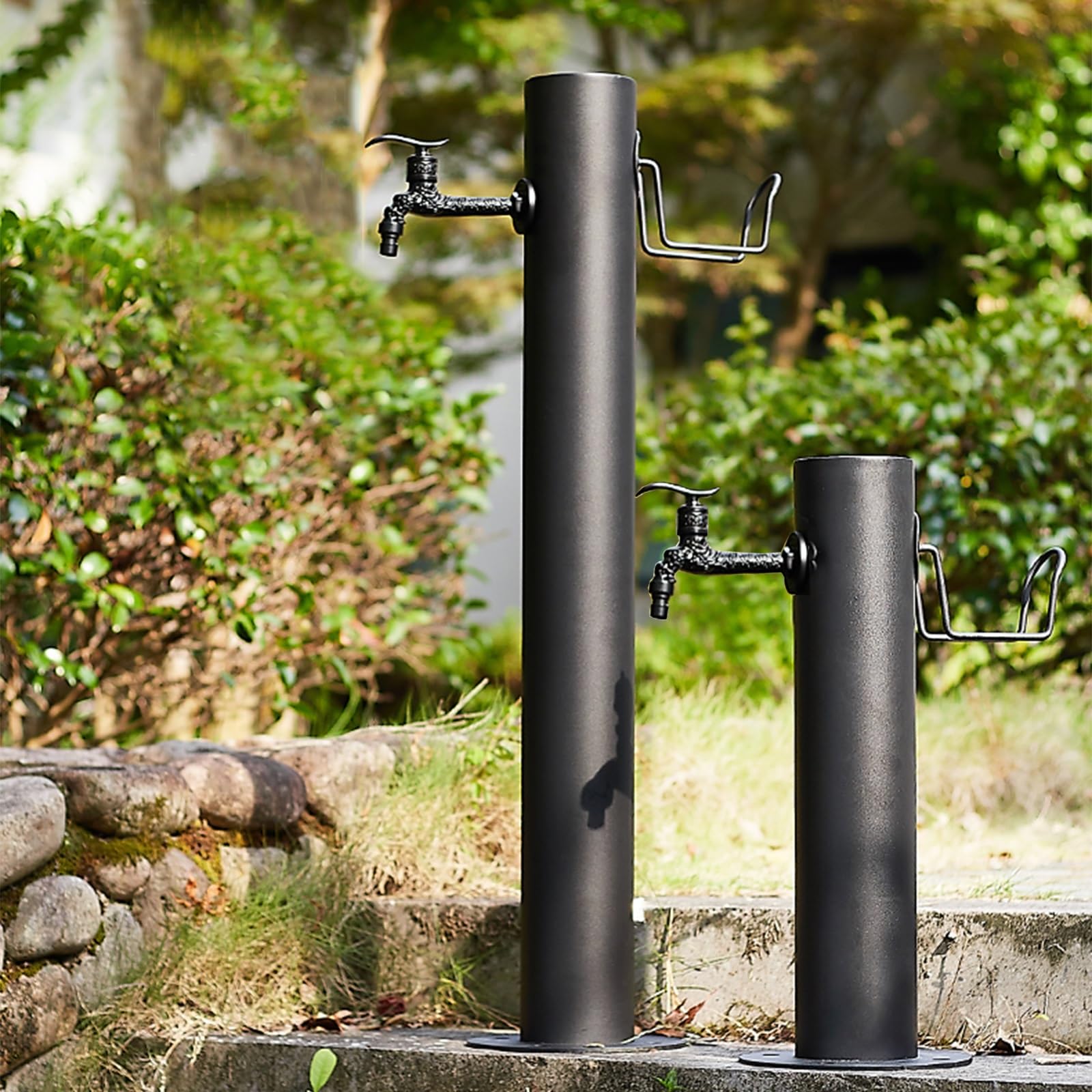 Soporte de manguera de jardín con grifo, columna de agua cilíndrica para riego y cuidado del jardín, altura ajustable (86 x 20.5/34 x 8 pulgadas)