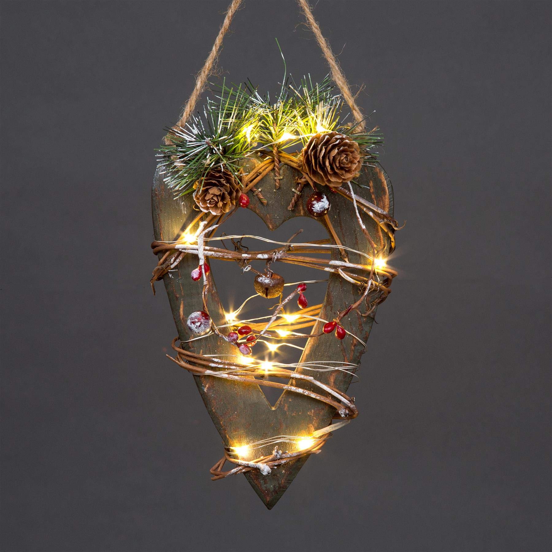 Shatchi Unisex Natural Green Wooden Led Heart Hanging Ornament Christmas Holiday Home Décor With 15 Warm White In