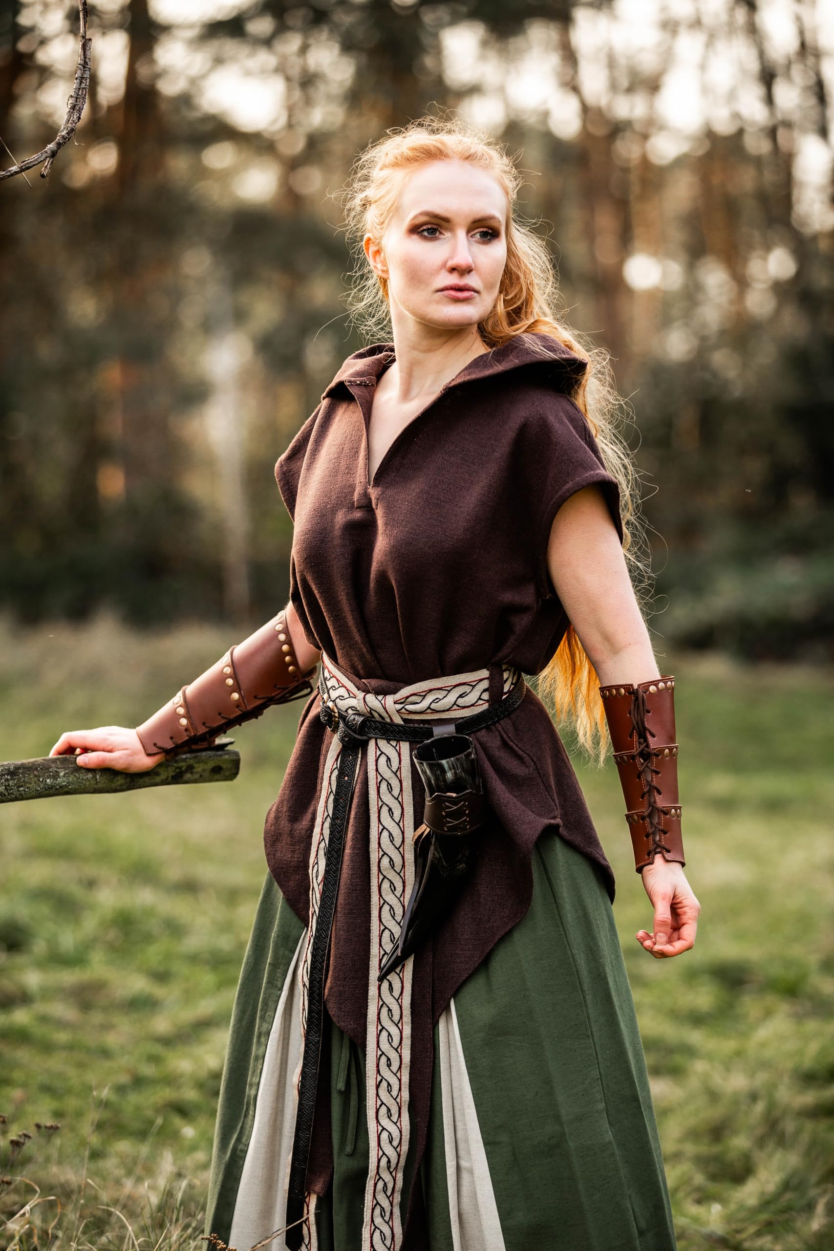 Leonardo Carbone® Waldläufer Tunika Aldon Unisex - Mittelalter Kleidung Herren & Damen, Mittelalter Hemd, Freizeithemden Kurzarm, Karneval Kostüm, LARP Kleidung - 100% Baumwolle