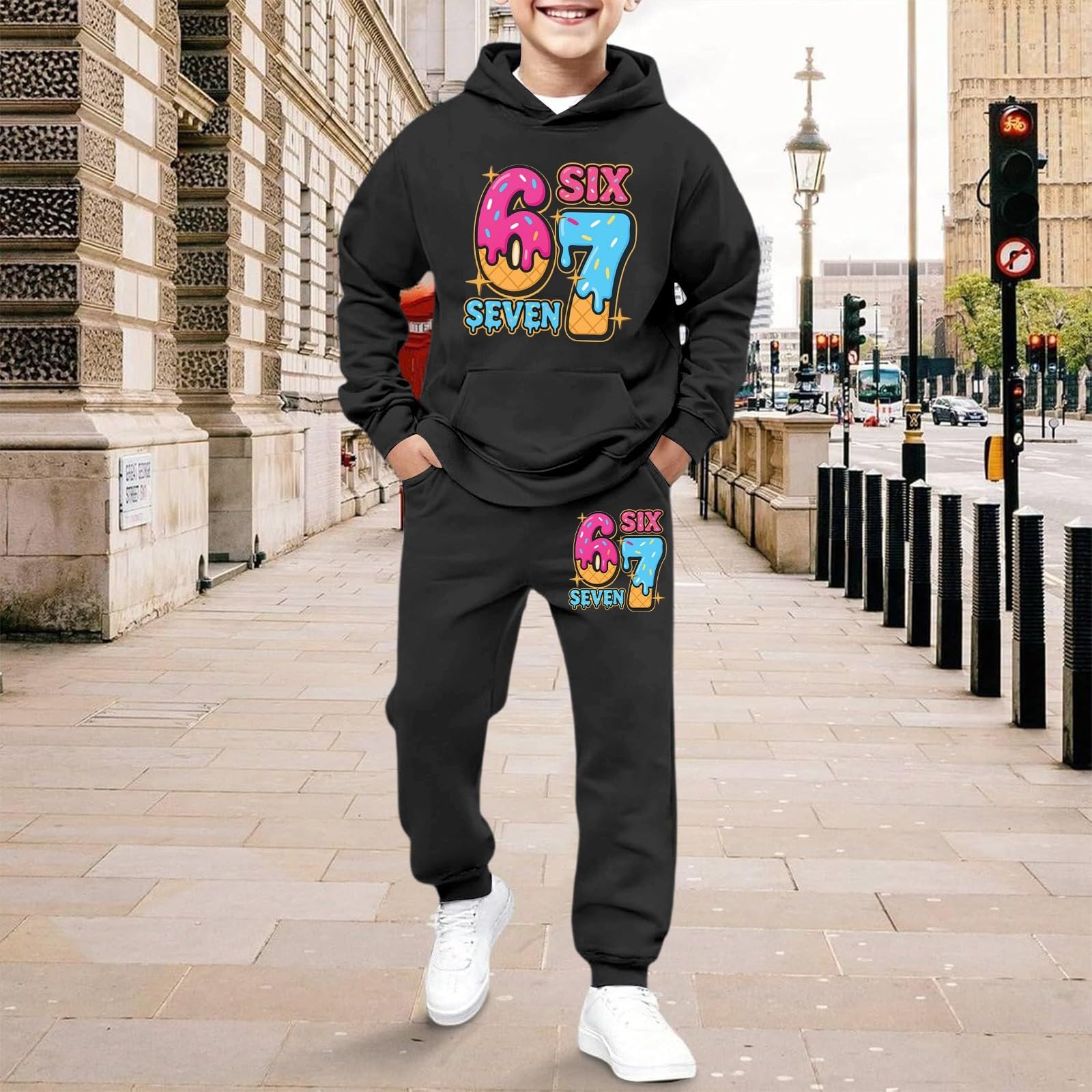Ensemble polaire décontracté avec imprimé pour garçon : tenue chaude deux pièces avec sweat à capuche pantalon de jogging - idéal pour les aires de jeux pour enfants en hiver