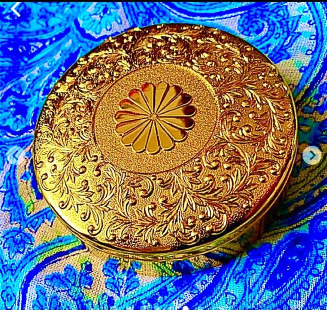 Amazon.co.jp: 金運爆上げ もう有りません！鍍金製 皇室菊紋章