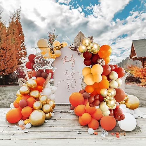 Kozee Kit de arco de guirnalda de color naranja quemado y dorado, 143 globos de doble relleno de terracota blanca melocotón almendra para otoño,