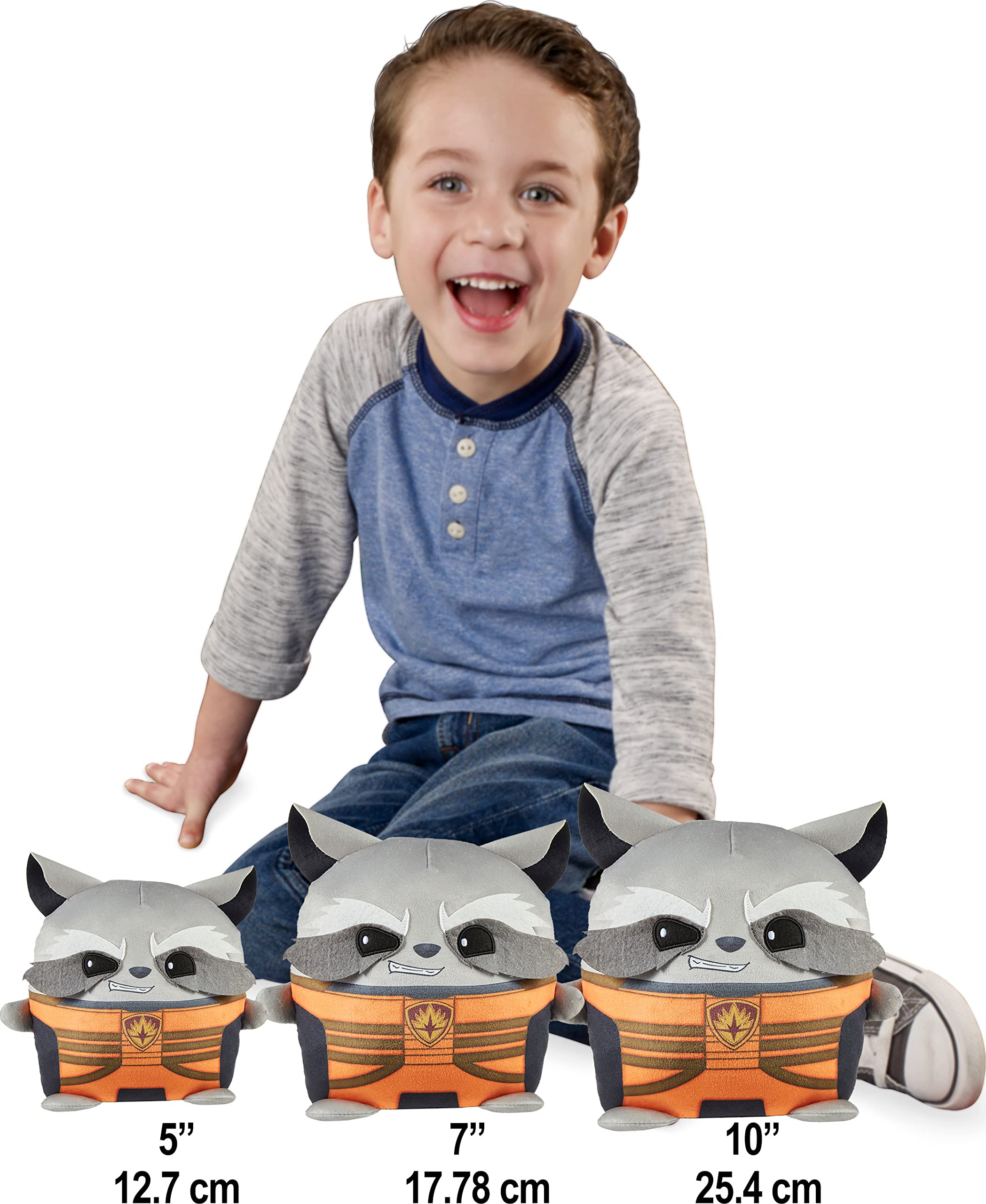 Mattel Marvel Cuutopia 25,4 cm Rocket Raccoon Plüschfigur, Superheld, weich, abgerundetes Kissen, Puppe, Sammlerstück, Spielzeug Geschenk für Kinder und Fans ab 3 Jahren, HMW96