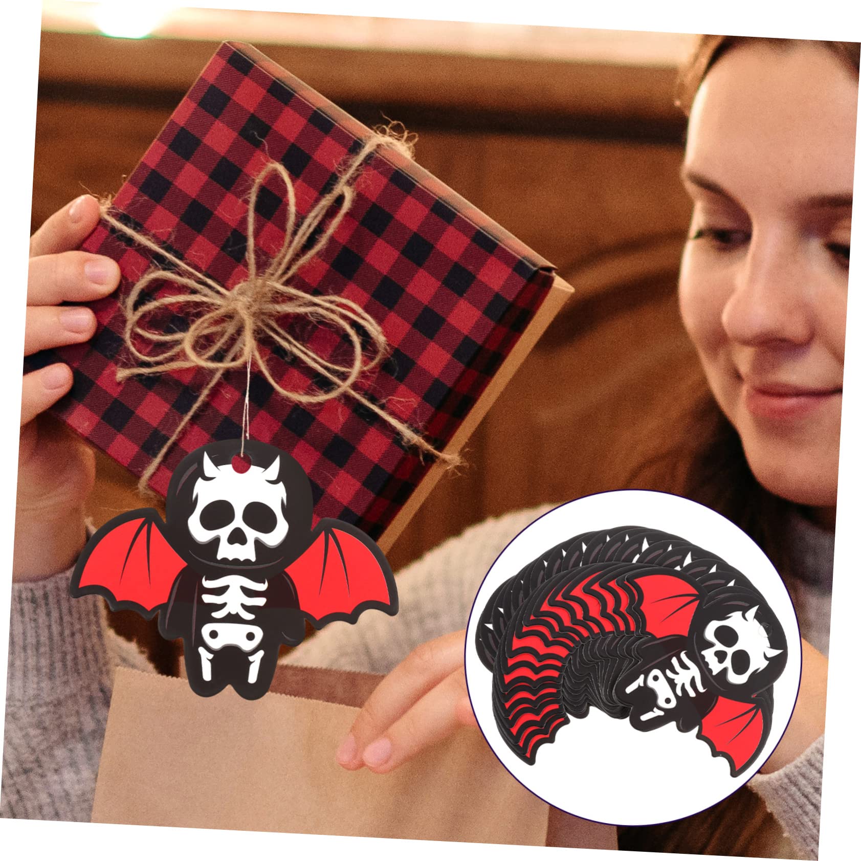 TOPBATHY 500 STK Schädel-Fledermaus-Tag Halloween-Dankeschön-Tags Festival-Geschenkanhänger Gefallen-s Halloween basteln Party - Papieranhänger für